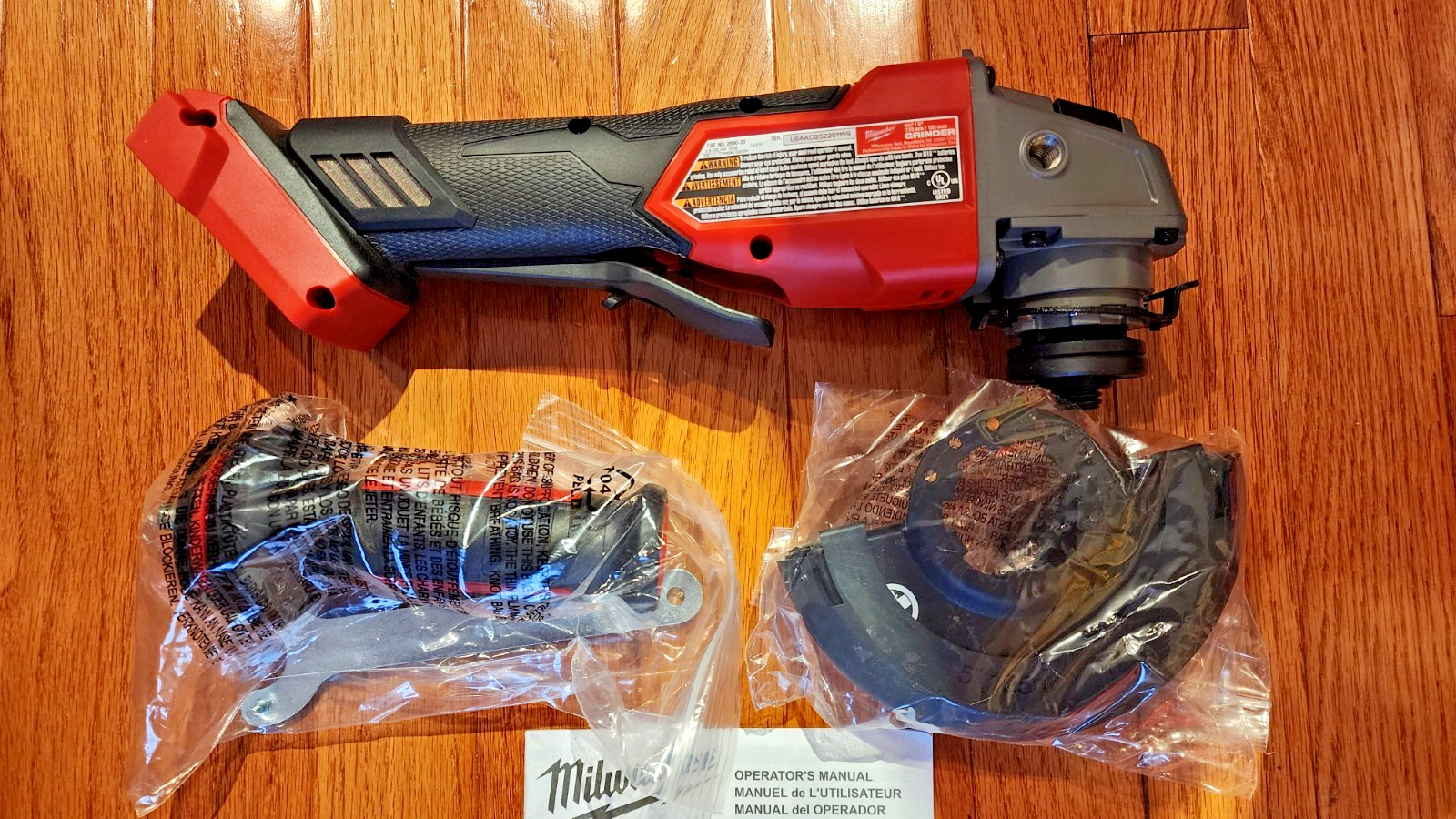 Milwaukee M18 FUEL 4 1/2" / 5" 18V Cordless Angle Grinder, No-Lock - 2880-20