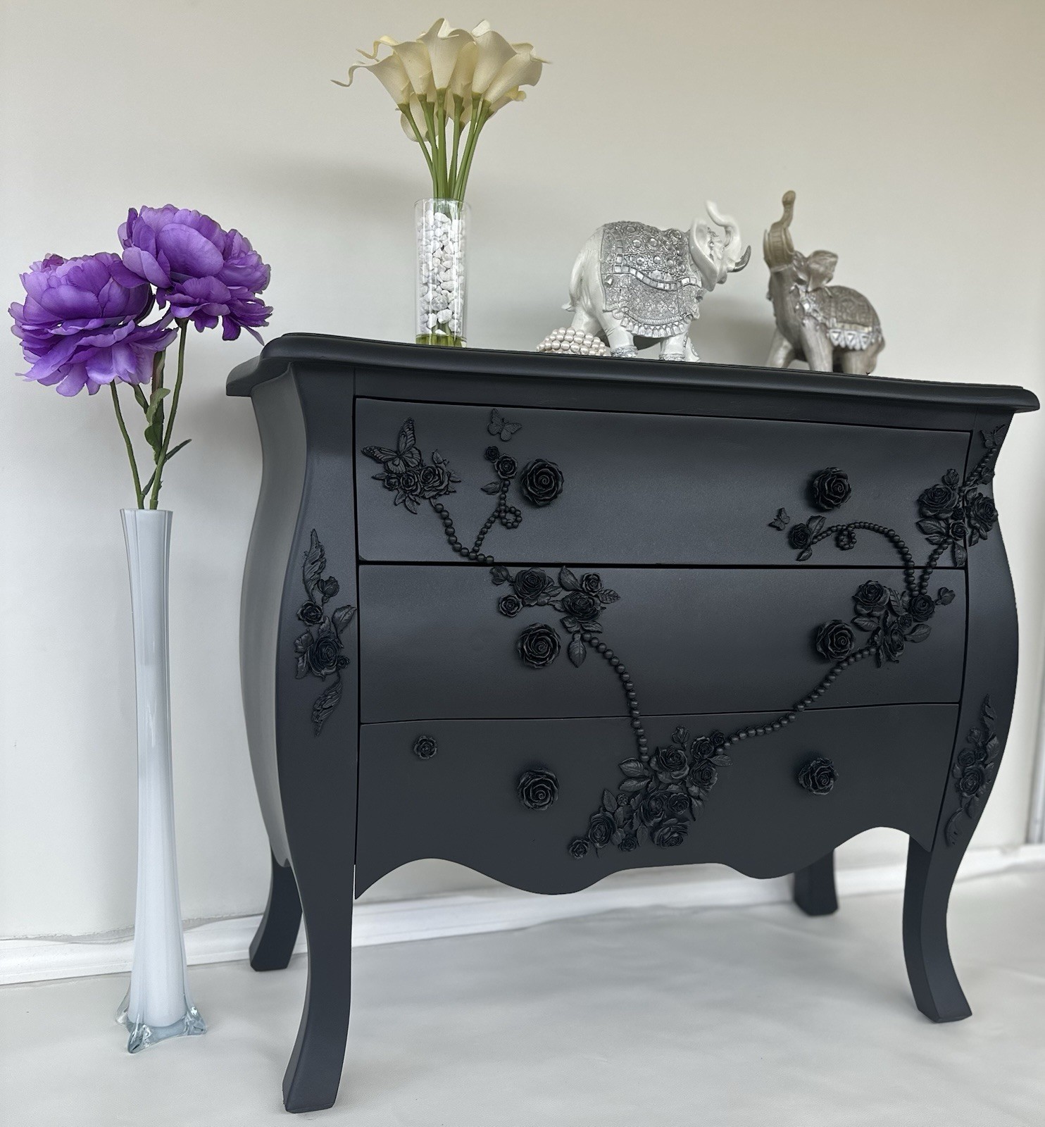 Matte Black Bombay Style Dresser/Nightstand/ Entryway Table