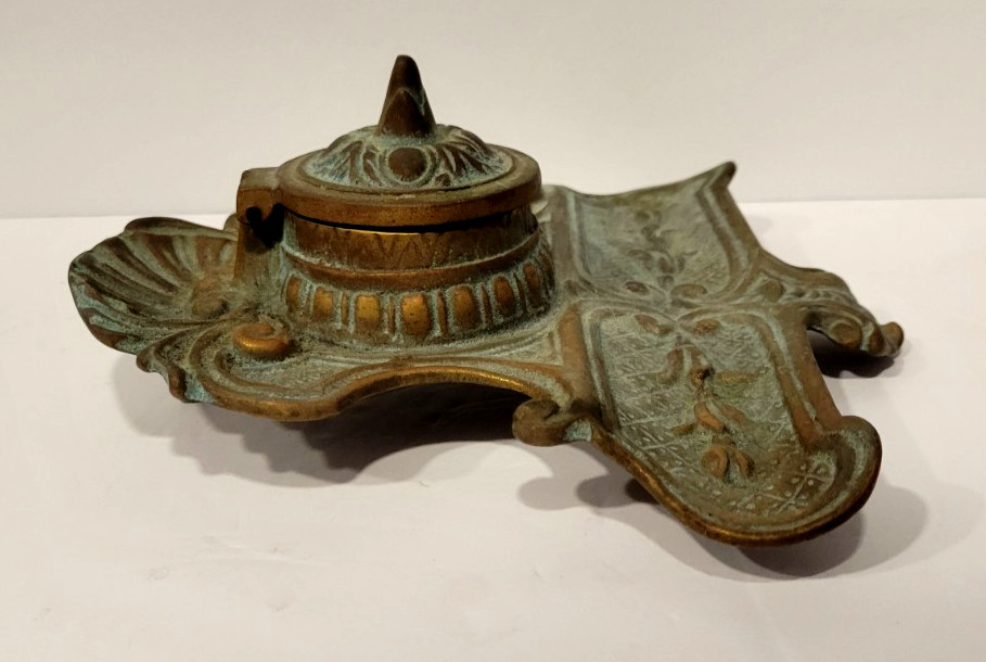 Antique Peerage Foral Brass Inkwell Heavy Made in England