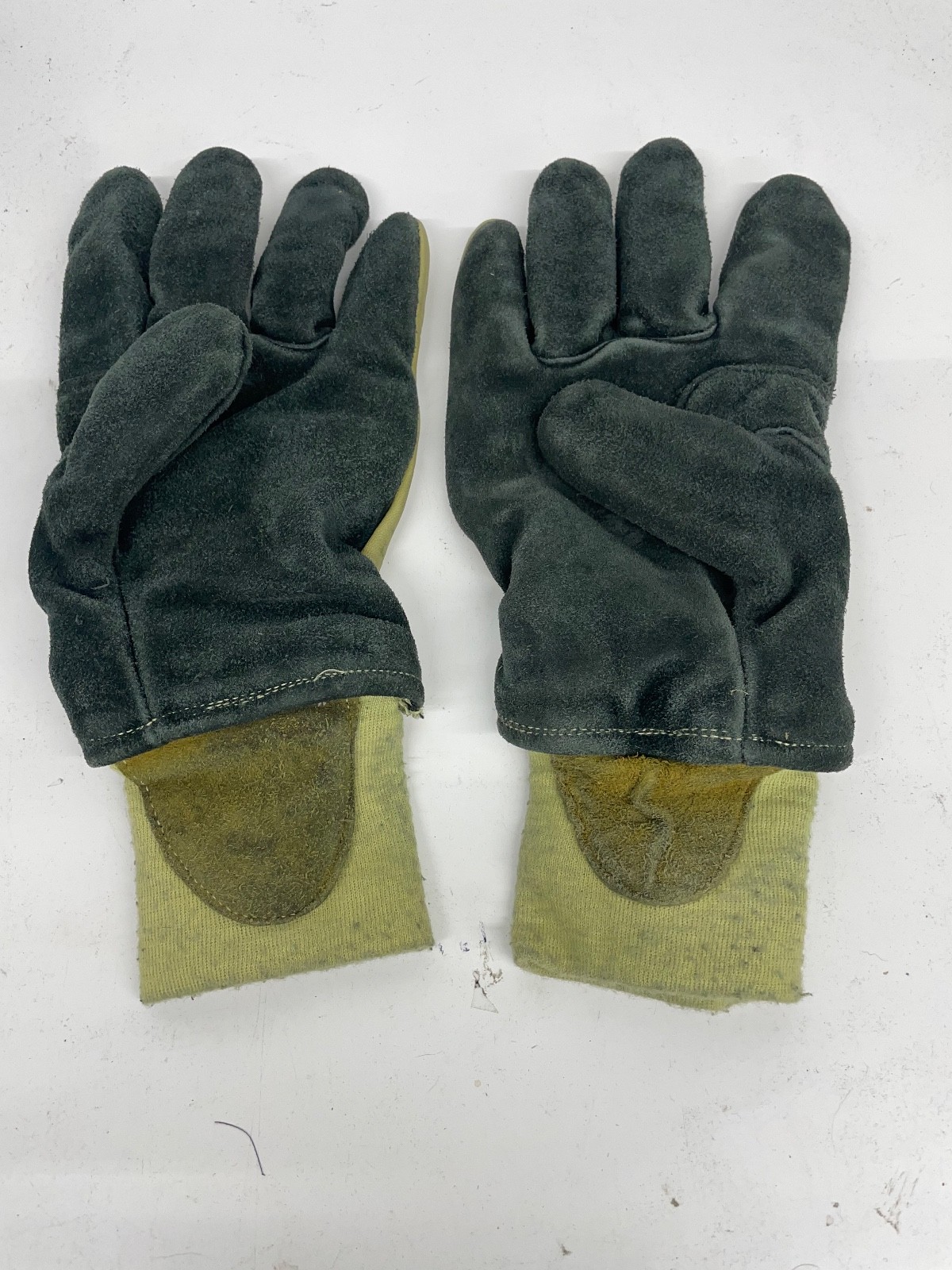 The Glove Corp. FireFighting Gloves Sixe X-Large Used