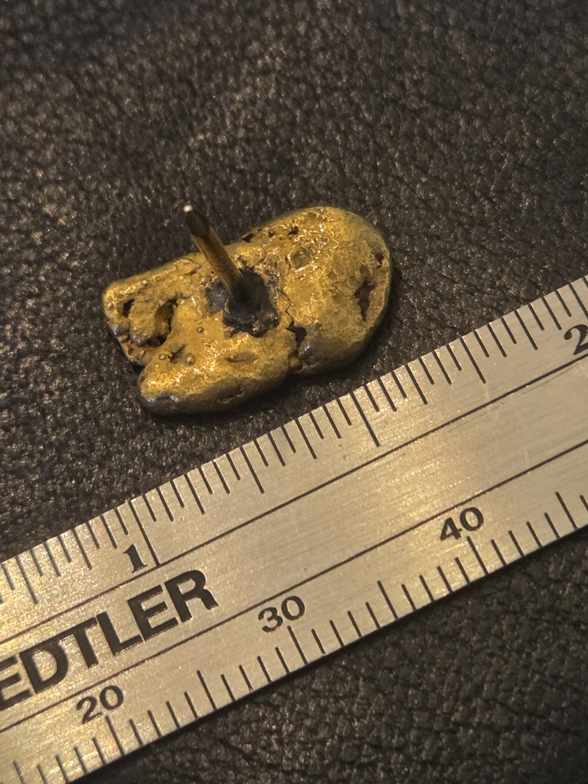 Large Norther CALIFORNIA 3.3 Gram GOLD NUGGET pin