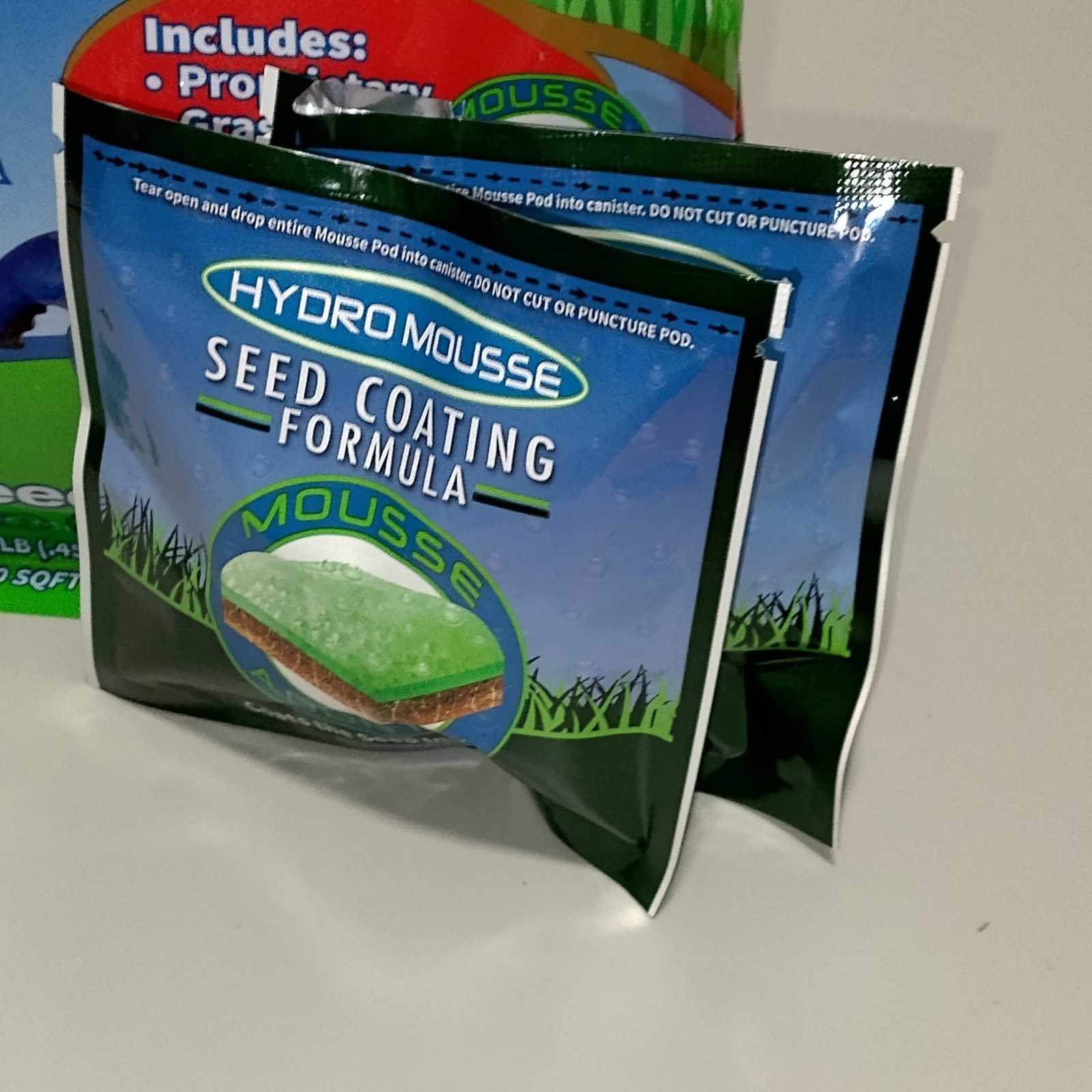 Hydro Mousse - Liquid Lawn Refill Pack 1lb Bag Covers 200 Square Feet Grass Seed