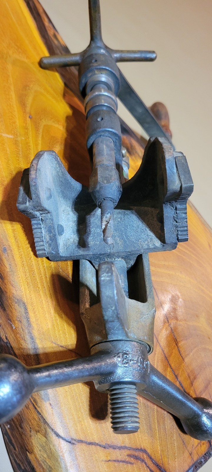 Ultra Rare Antique White Showers Inc Hand Crank Hot Tapping Tool Detroit,MI