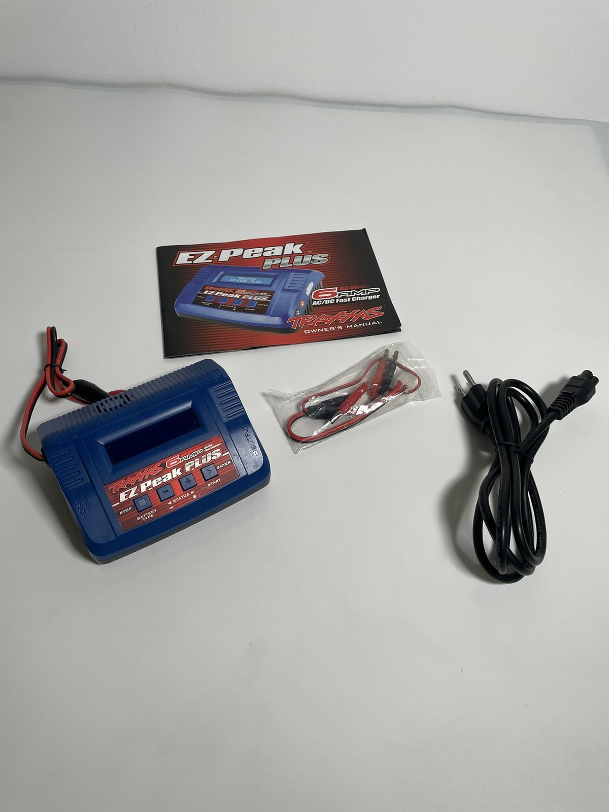 Traxxas EZ-Peak Plus 6 Amp LiPo and NiMH Charger