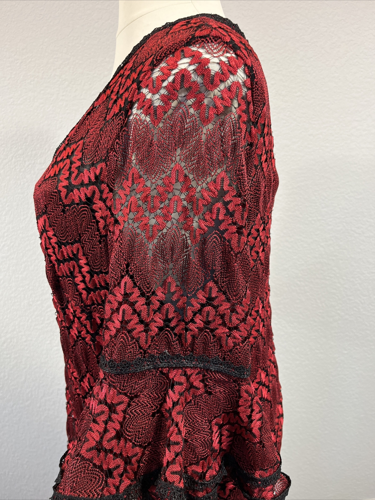 54” Red Flamenco Dress Costume Carmen opera Size 22 Red Black Lace Spanish Dance