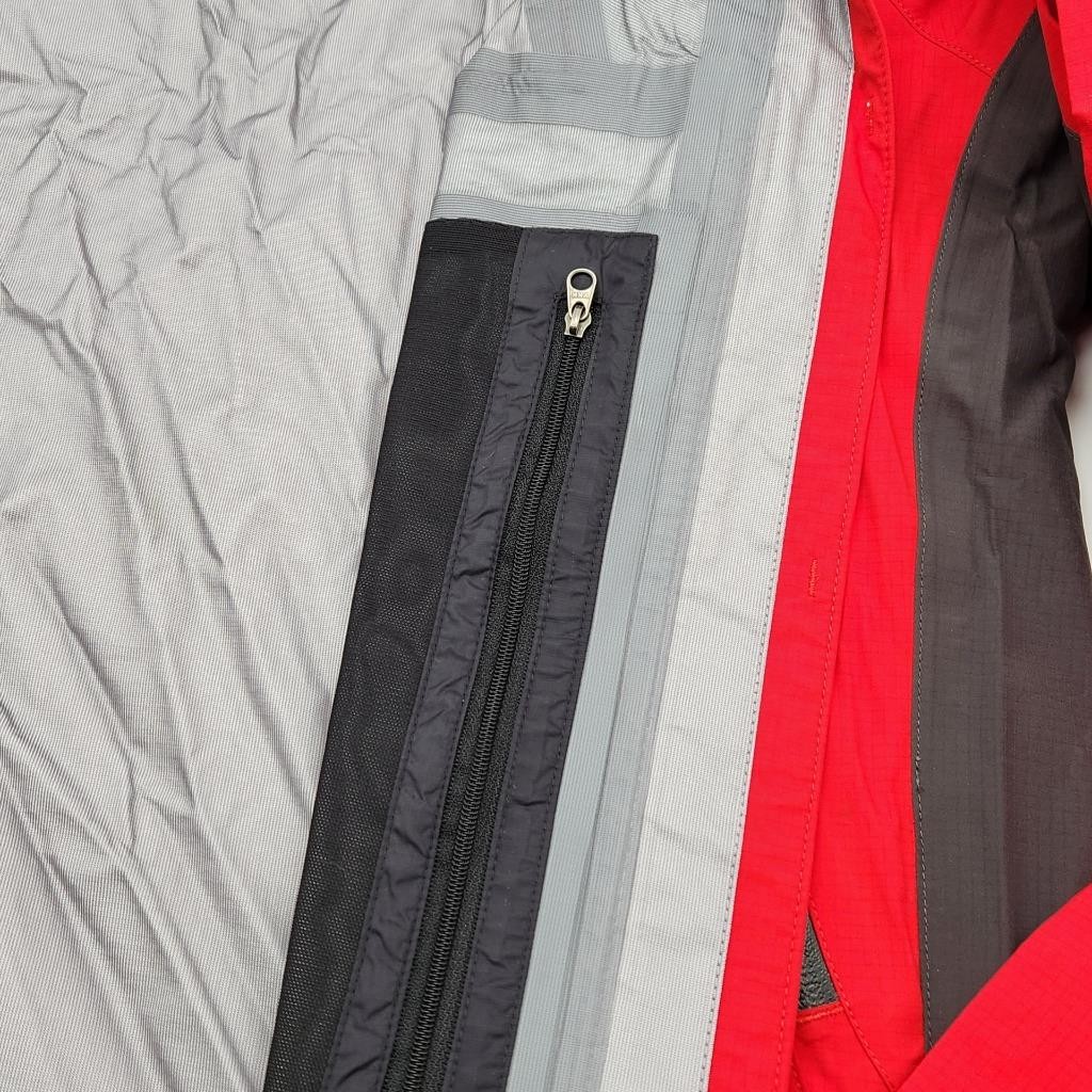 RAB Latok Alpine Winter Hiking Jacket Waterproof Red Men's Size Large EU:54