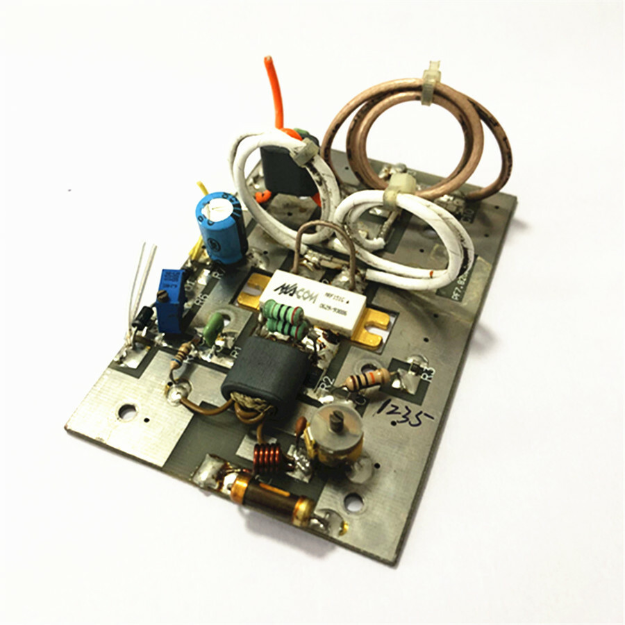 MRF151G FM Radio Broadcast Amplifier Pallet  VHF POWER MOS transistor 300W
