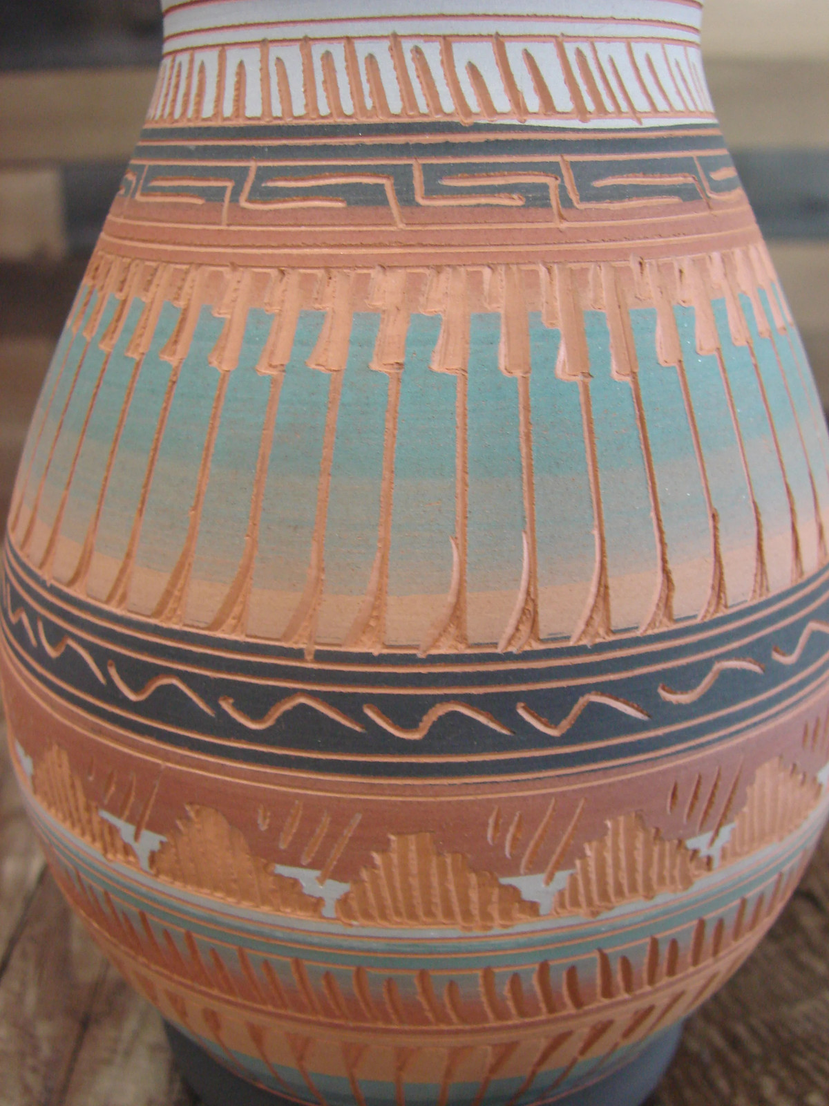 Native American Navajo Hand Etched & Hand Painted Pottery - Charlie