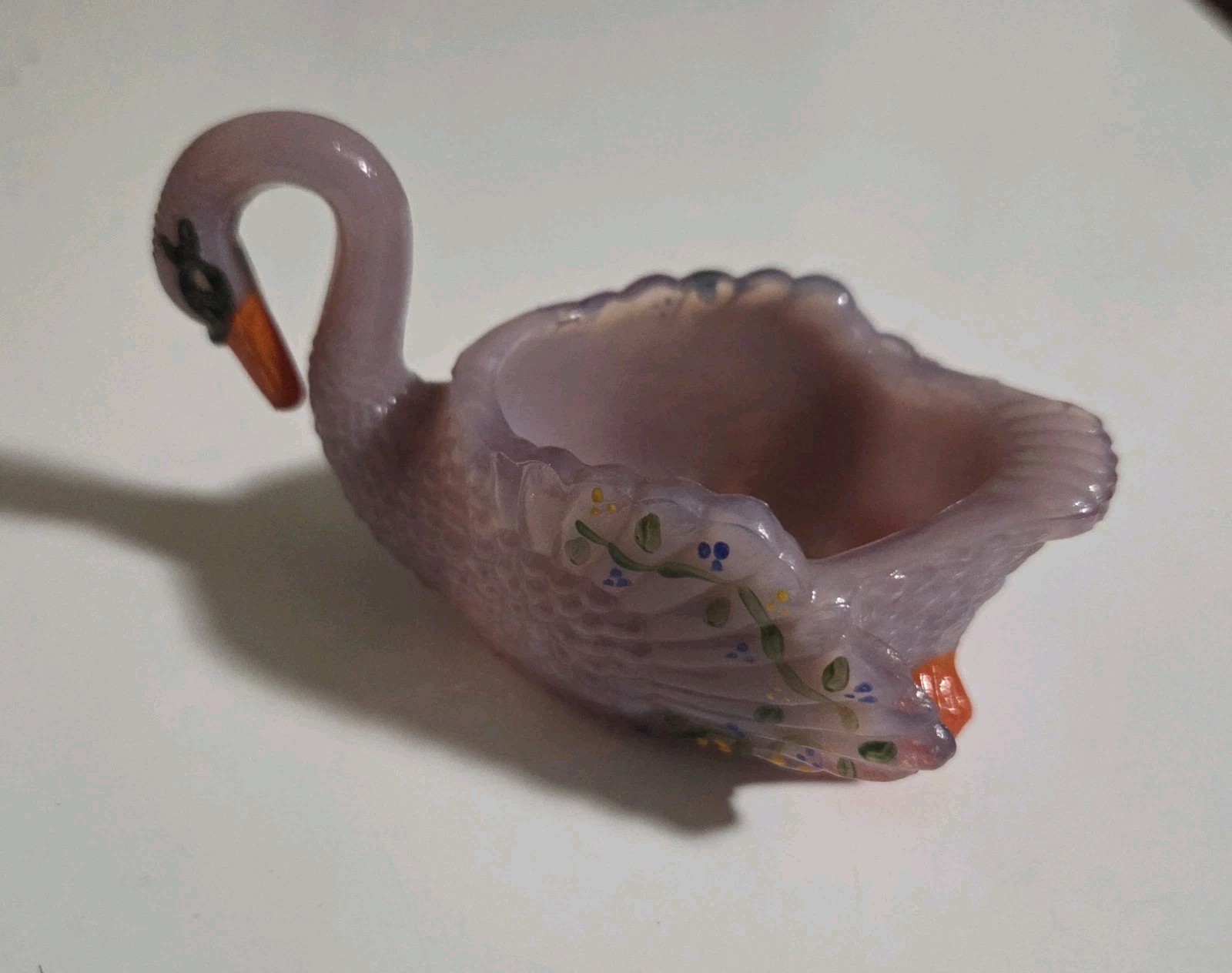 Boyd Opalescent Lavander~Hand Painted Swan Salt Cellar