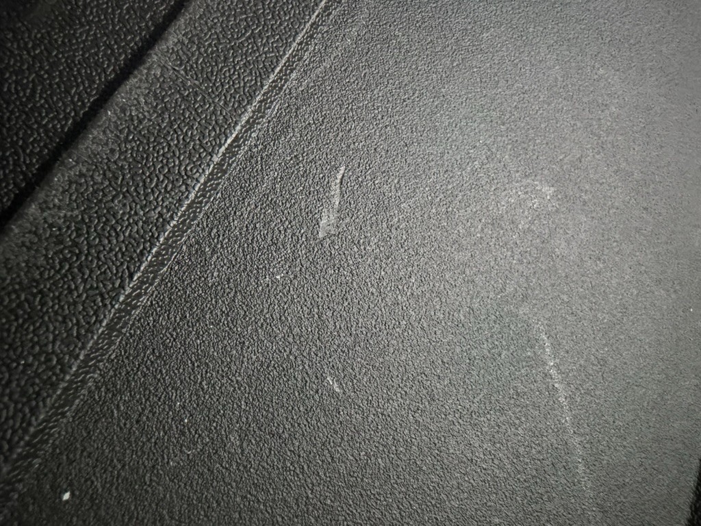 Wiha 31592 24 Piece Insulated Tool Set with case and soft padded foam Metric