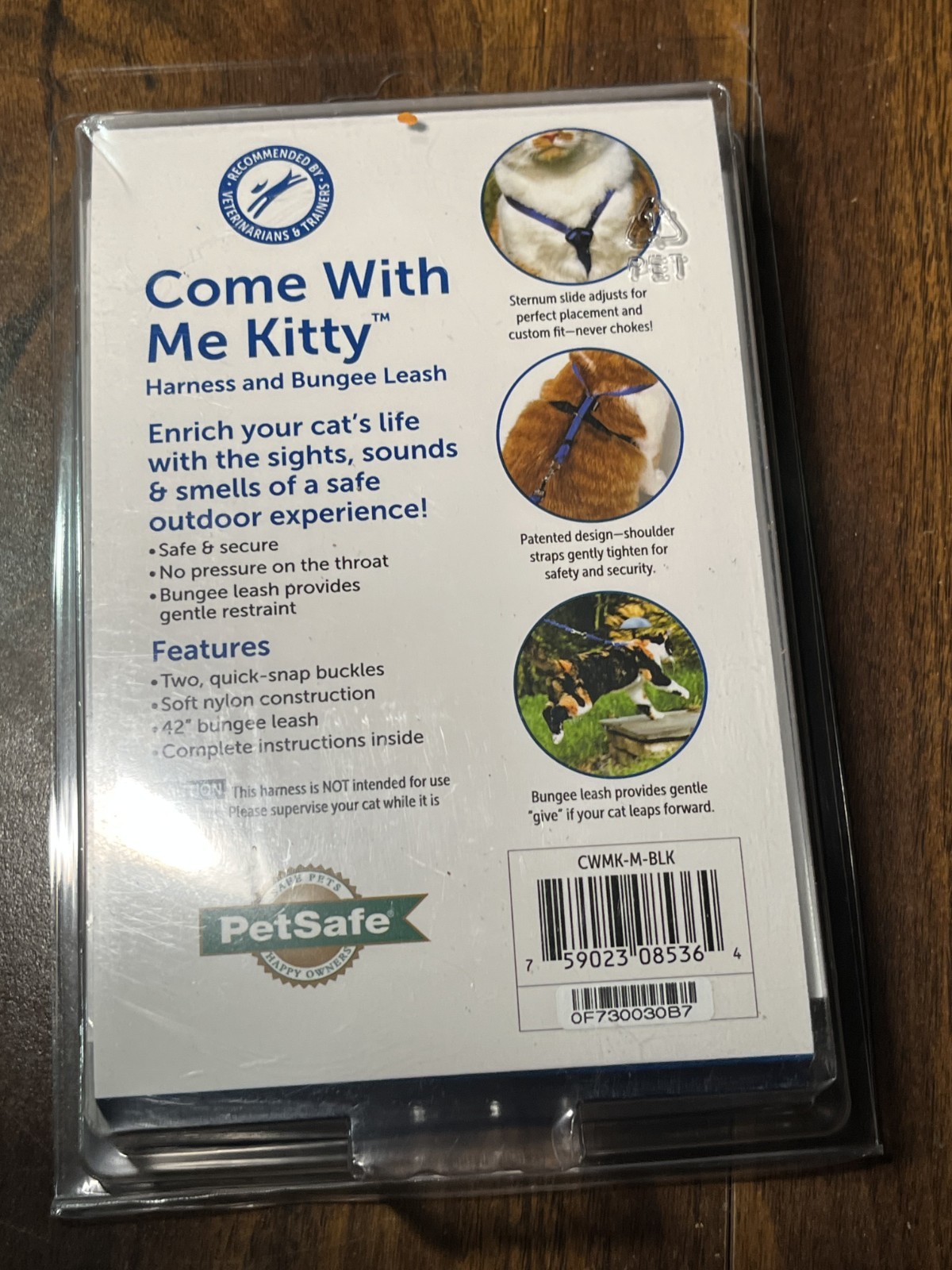 PetSafe Come With Me Kitty Cat Harness & Bungee Leash SZ Medium Black/Silver NEW