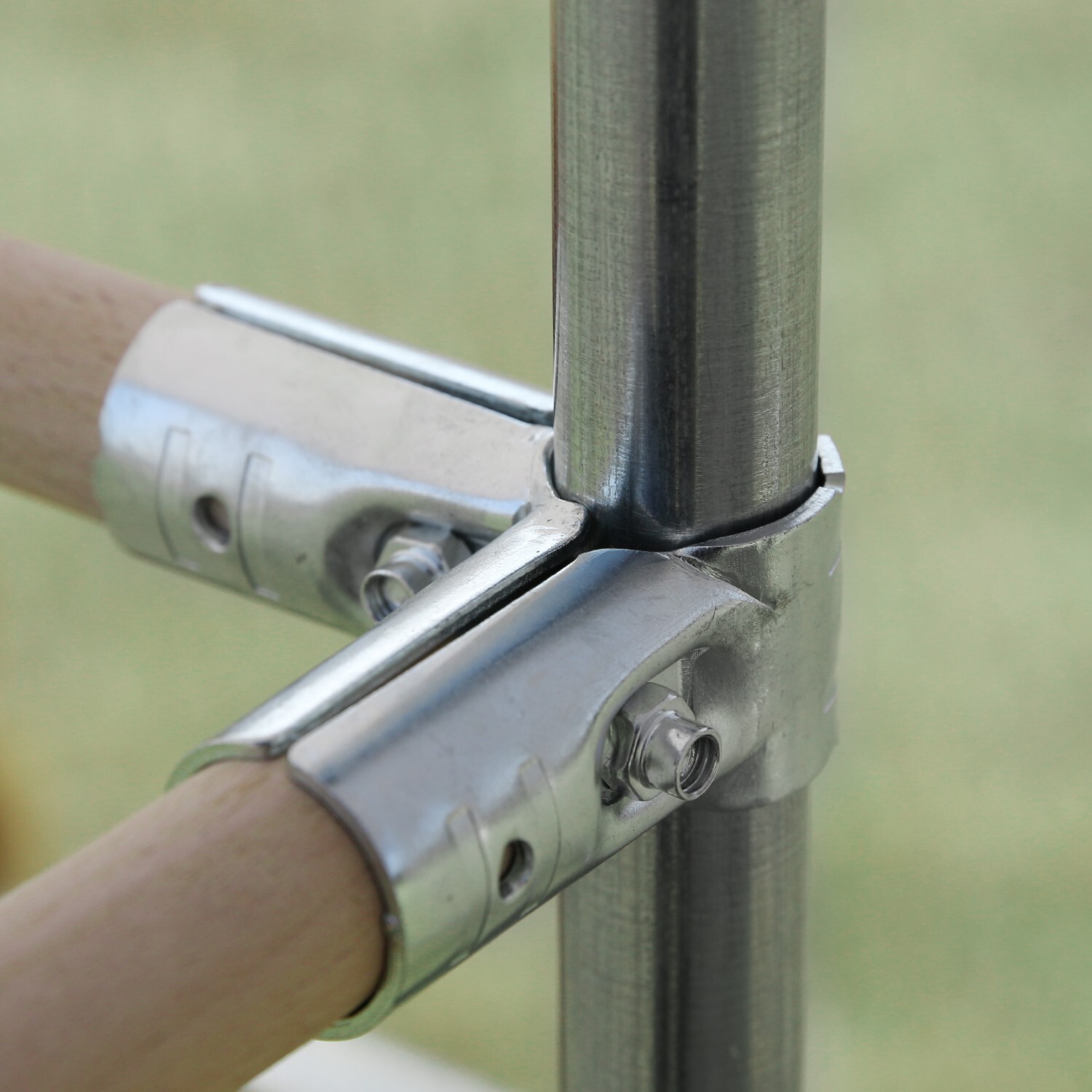 10x10ft Chicken Coop Run Cage Metal Hen House Playpen Enclosures w/Roosting Rack