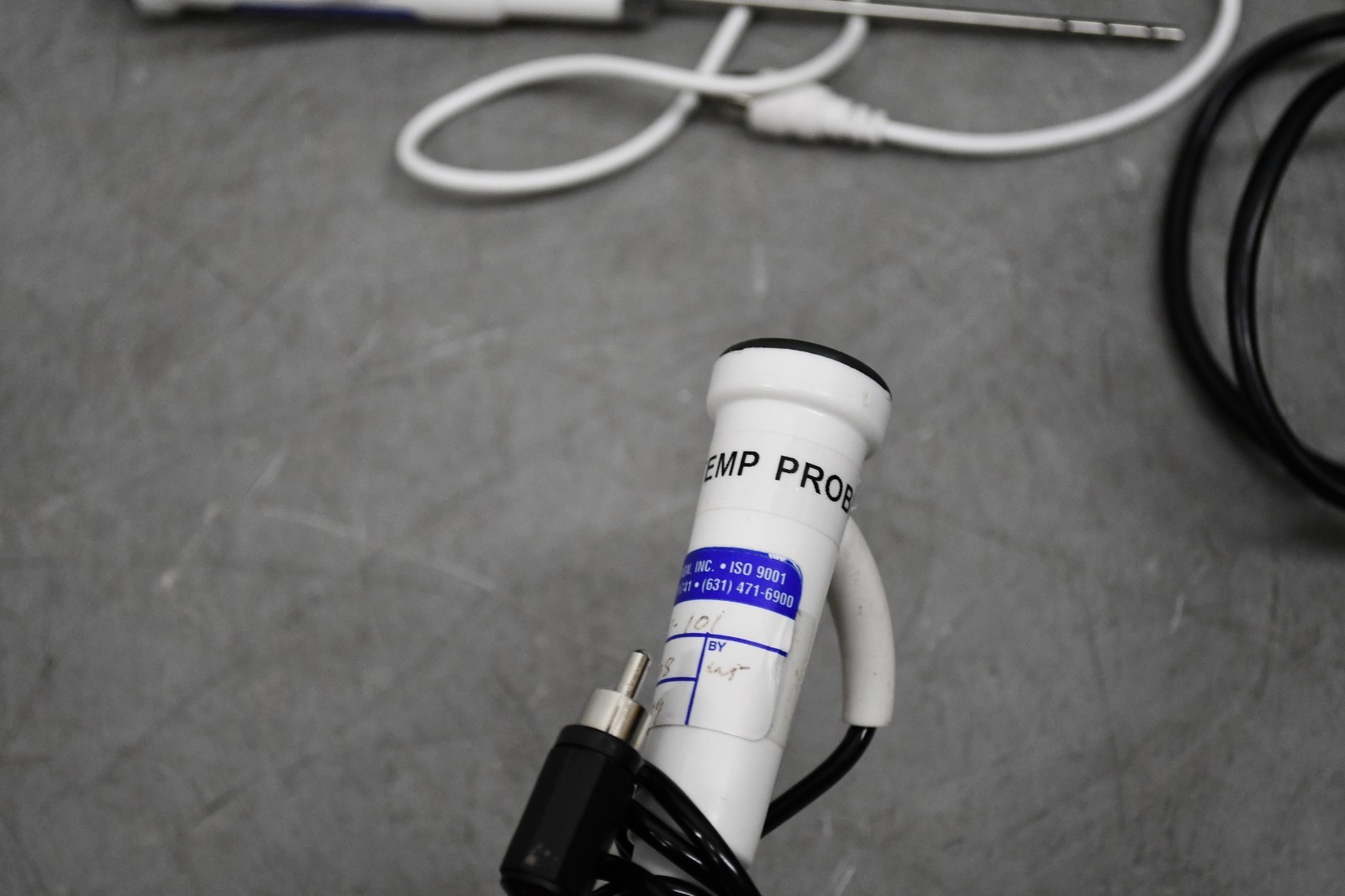 ^ Hanna Instruments HI 9161C Microprocessor Printing Temperature Humidity Meter