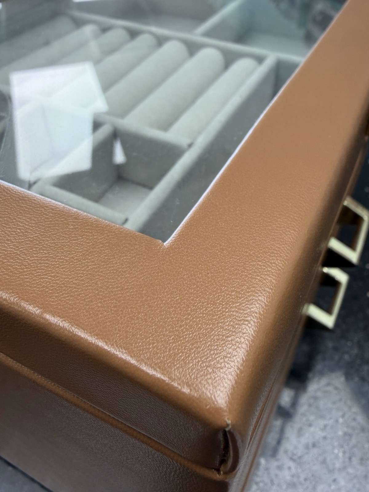 Leather Jewelry Box Organizer with Glass Lid, 3 Drawer Jewelry Storage Case