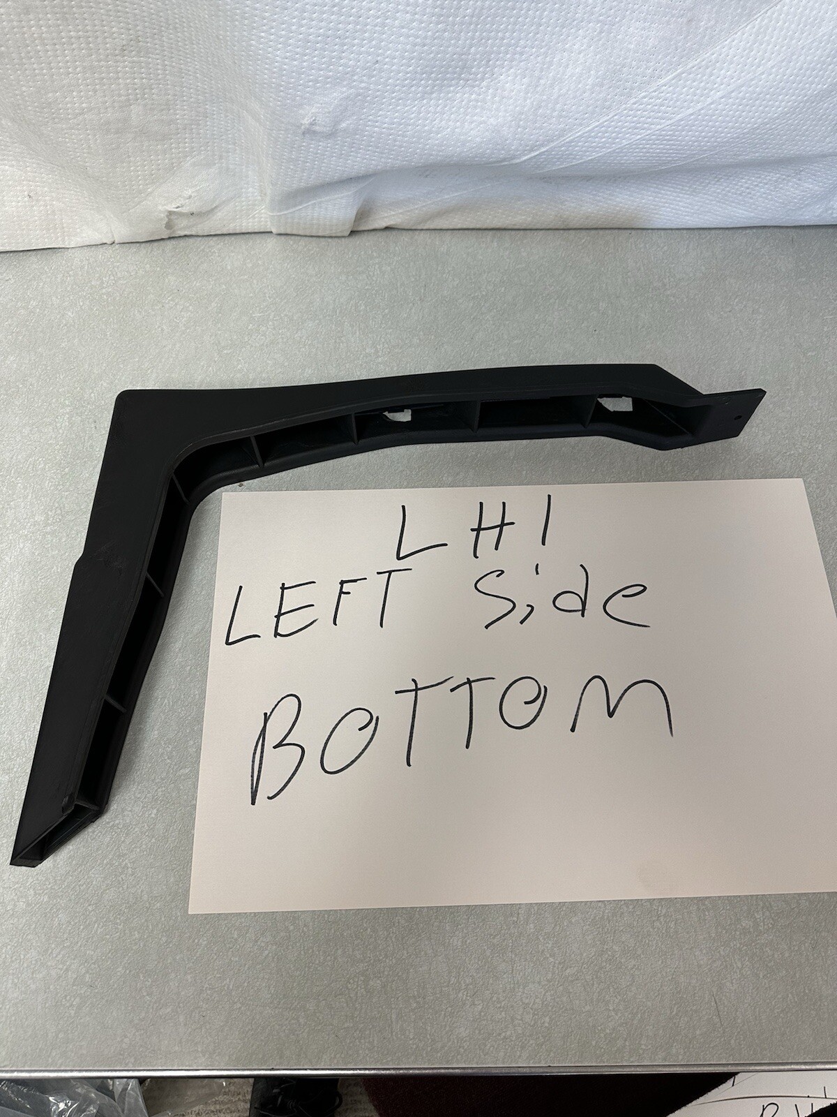 International Lt625 2018+ Trucks. Cab Extender Brackets 8pcs Complete Both Sides