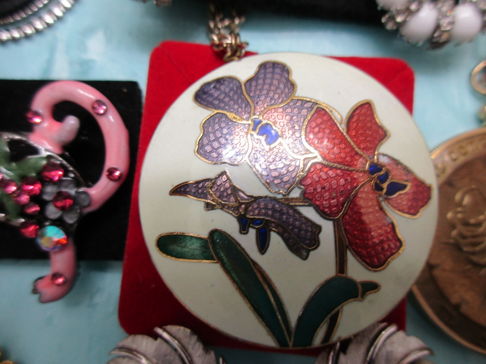 Vtg to Now Lot JEWELRY WEISS C.TRIFARI,925 Swiss Piano+Cameo Locket brooch,ring+