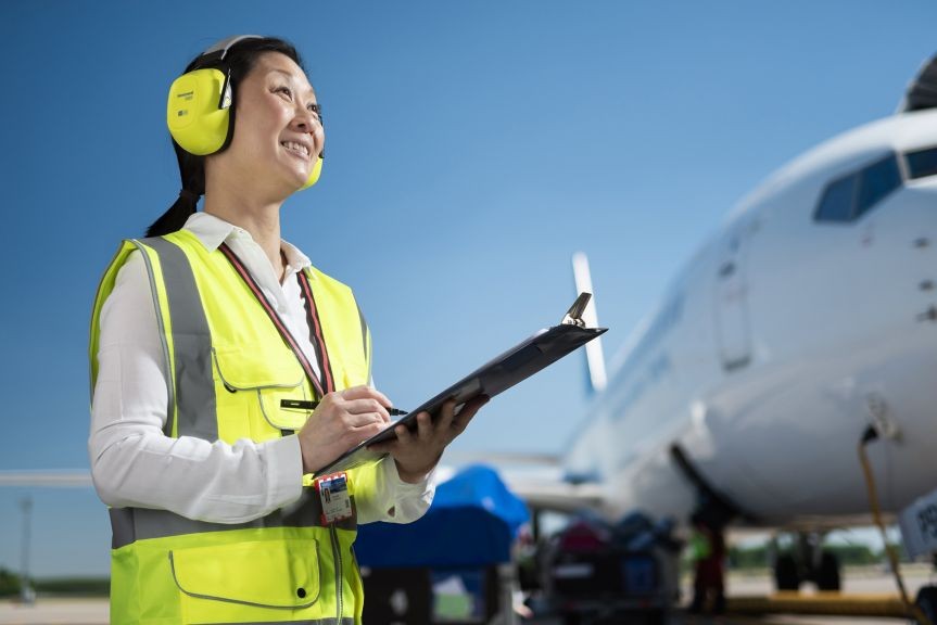 Howard Leight 1035110-VS VeriShield 100 Series Hi-Viz Earmuff - NRR 30 dB