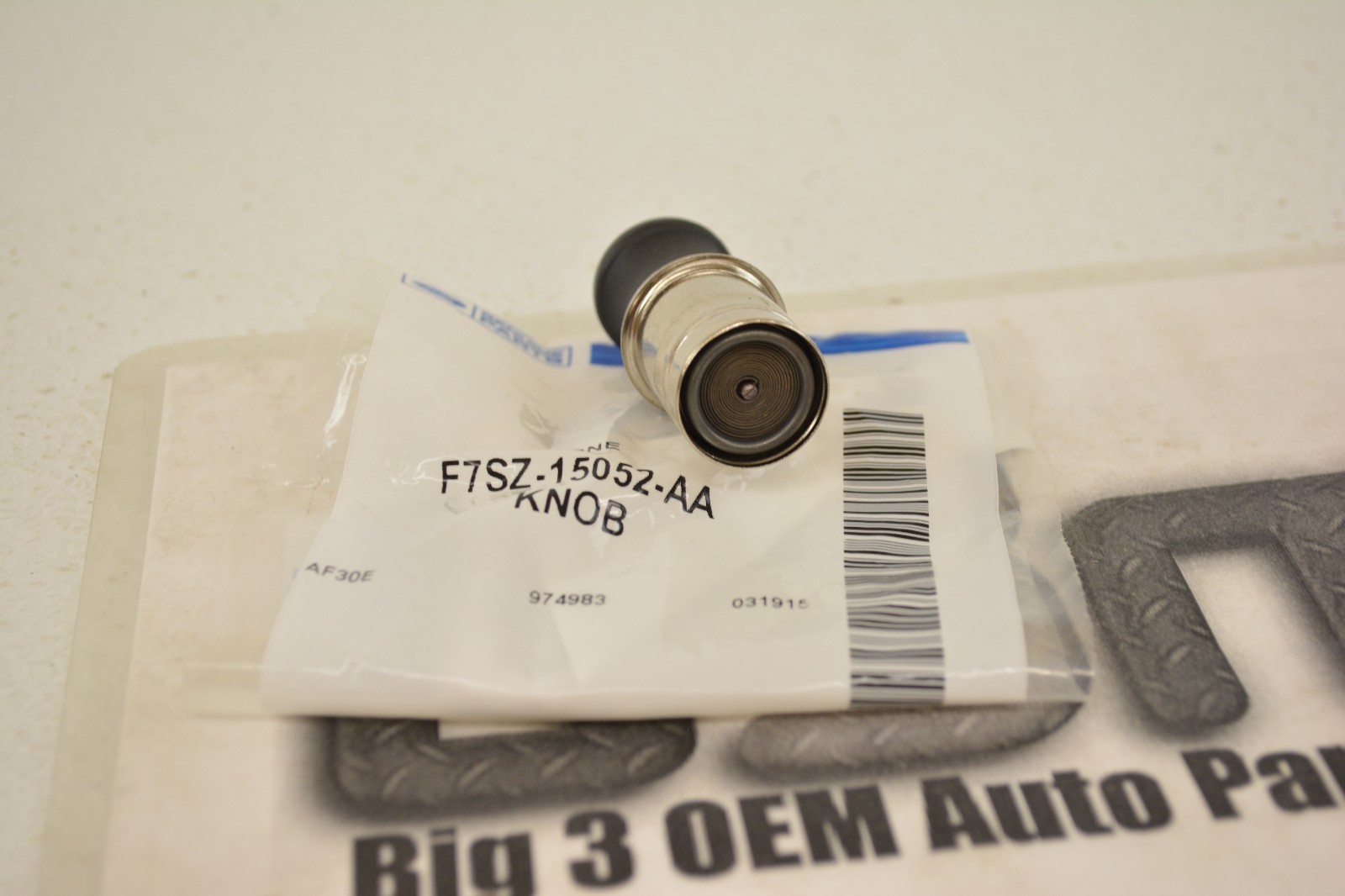 Ford Mustang Lincoln Town Car Front Cigarette Lighter Knob new OEM F7SZ-15052-AA