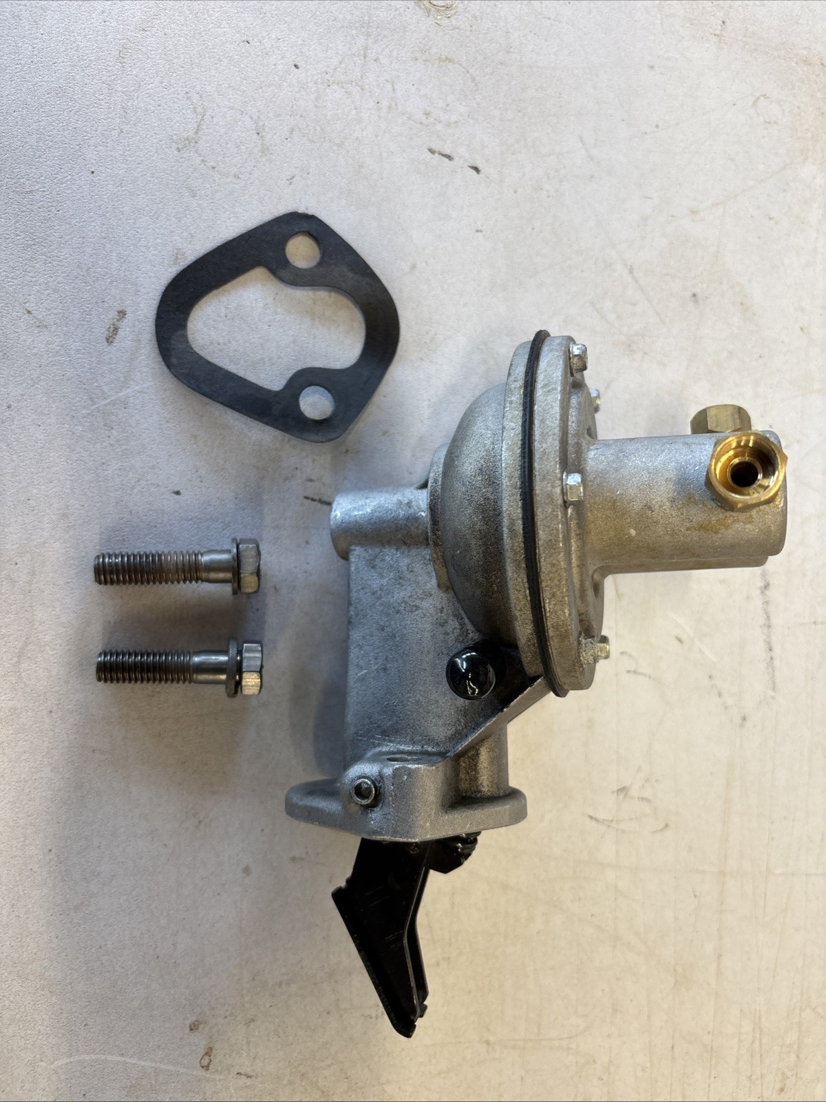 M-151 A1 A2 Refurbished Fuel Pump NOS #11640994 with Gasket / Bolts