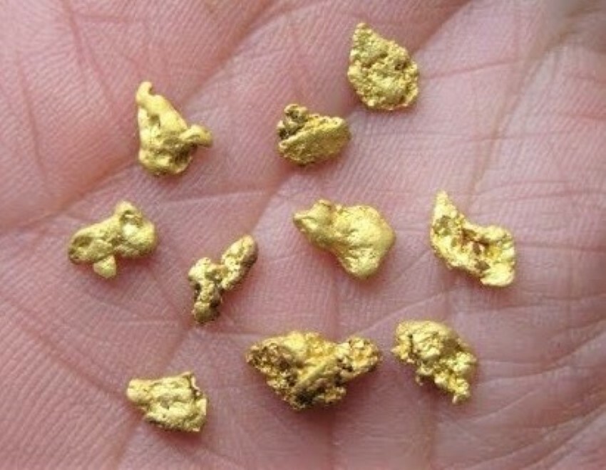 PURE GOLD NUGGET ALASKAN YUKON BC NATURAL SMALL ROCK AUTHENTIC RAW FINE 22k .06g