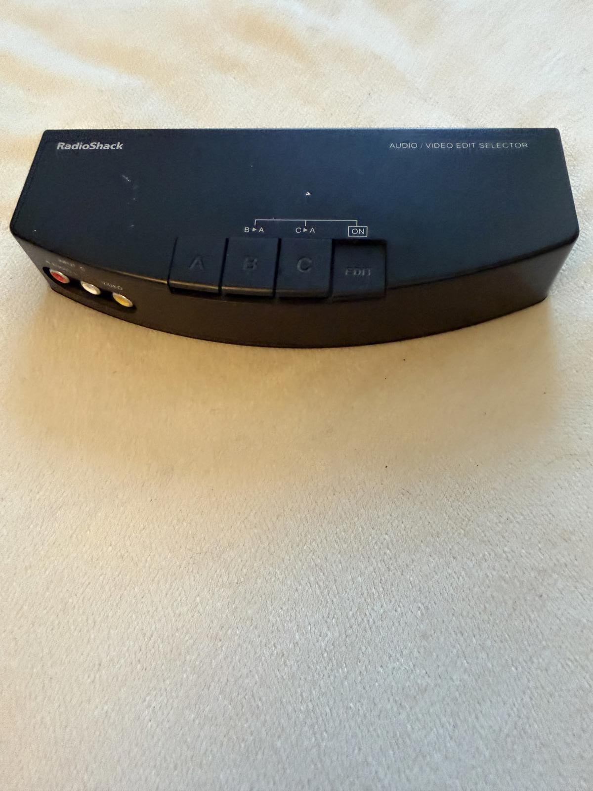 Radio Shack A/V Switch Selector 15-1587