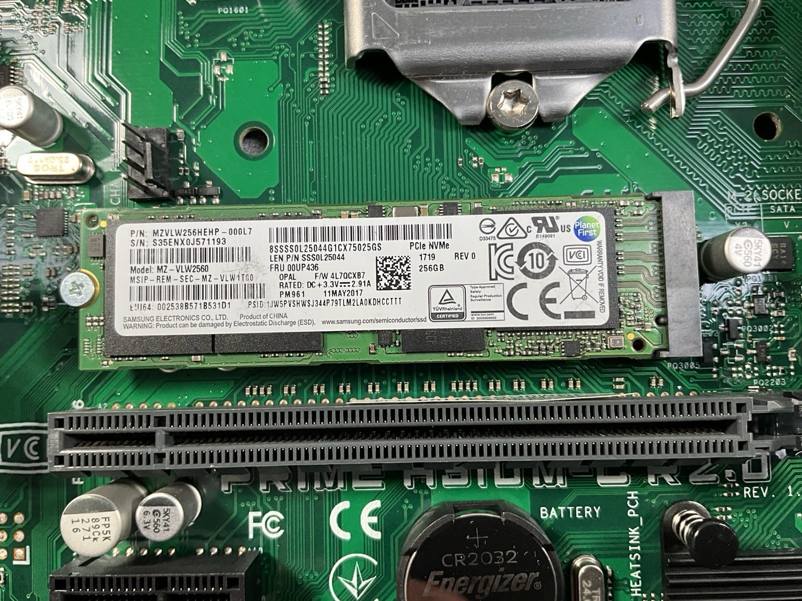 ASUS PRIME H310M-C R2.0 MOTHERBOARD + i5-9400 + 16GB + 256GB NVMe + WIN 11 PRO