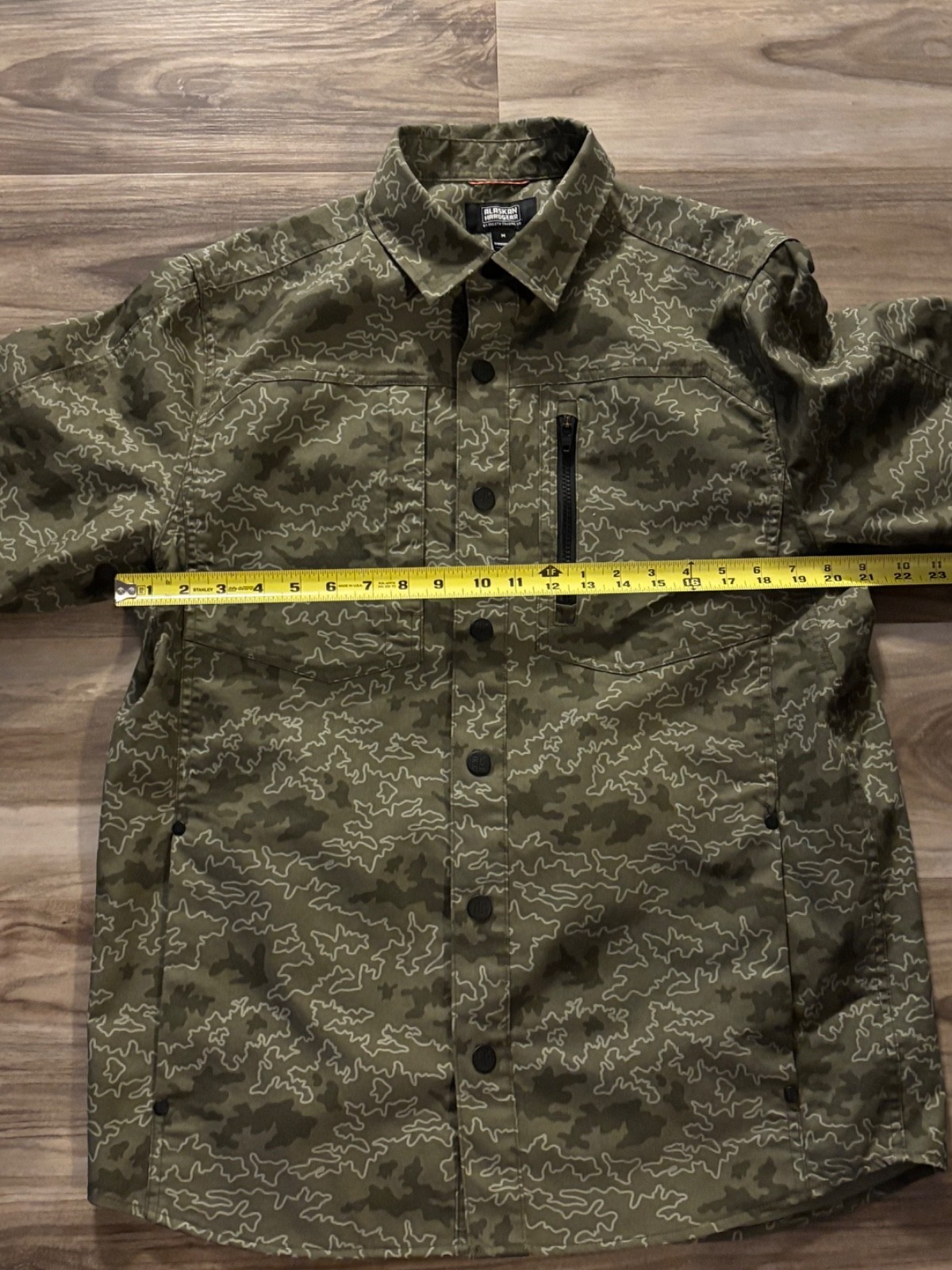 Duluth Trading Co Alaskan Hardgear Snap Button Camo Shirt Jacket Mens Medium