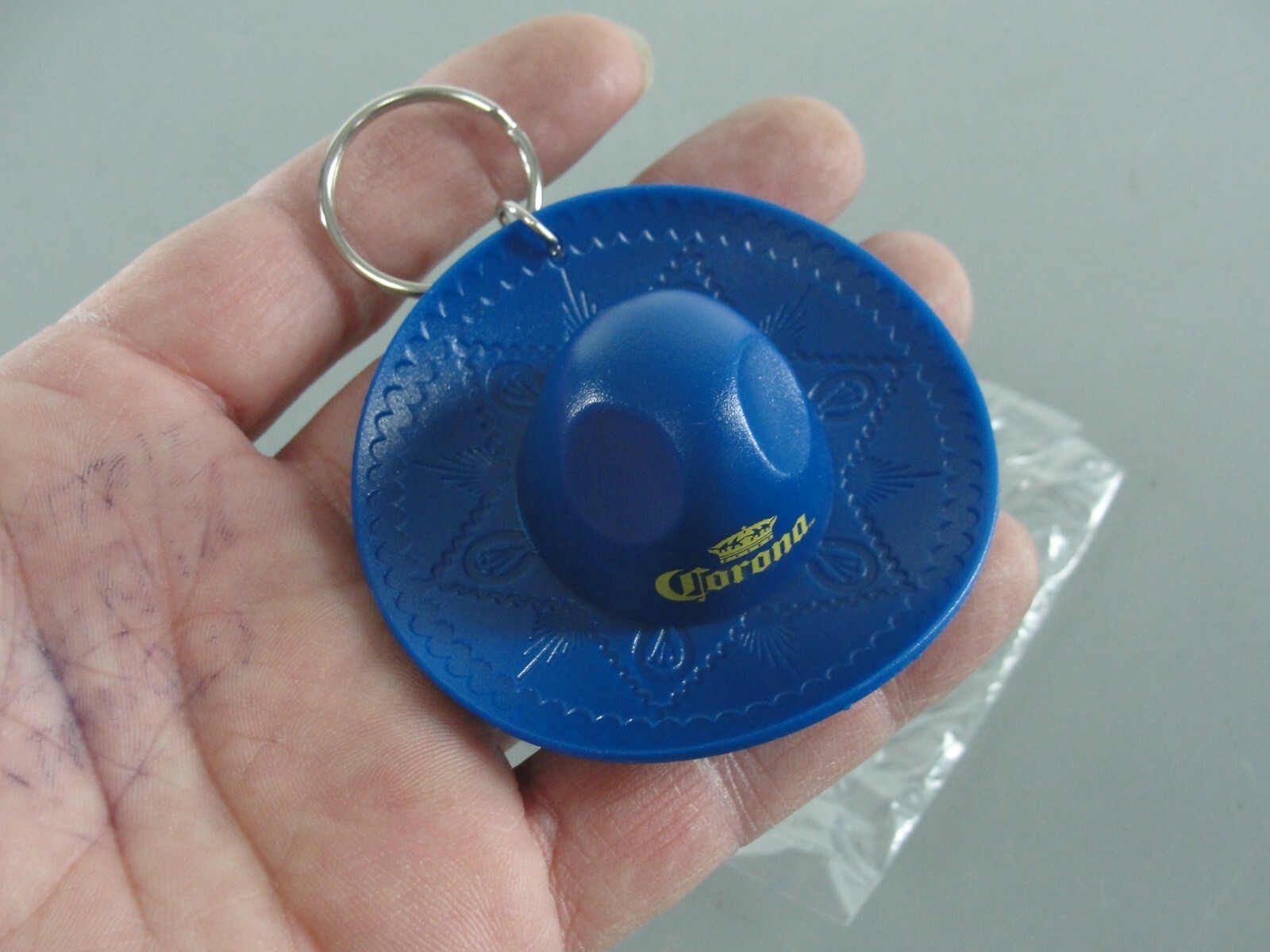 CORONA BEER HAT MEXICAN BLUE SOMBRERO BOTTLE OPENER KEYRING KEYCHAIN CHARM FOB