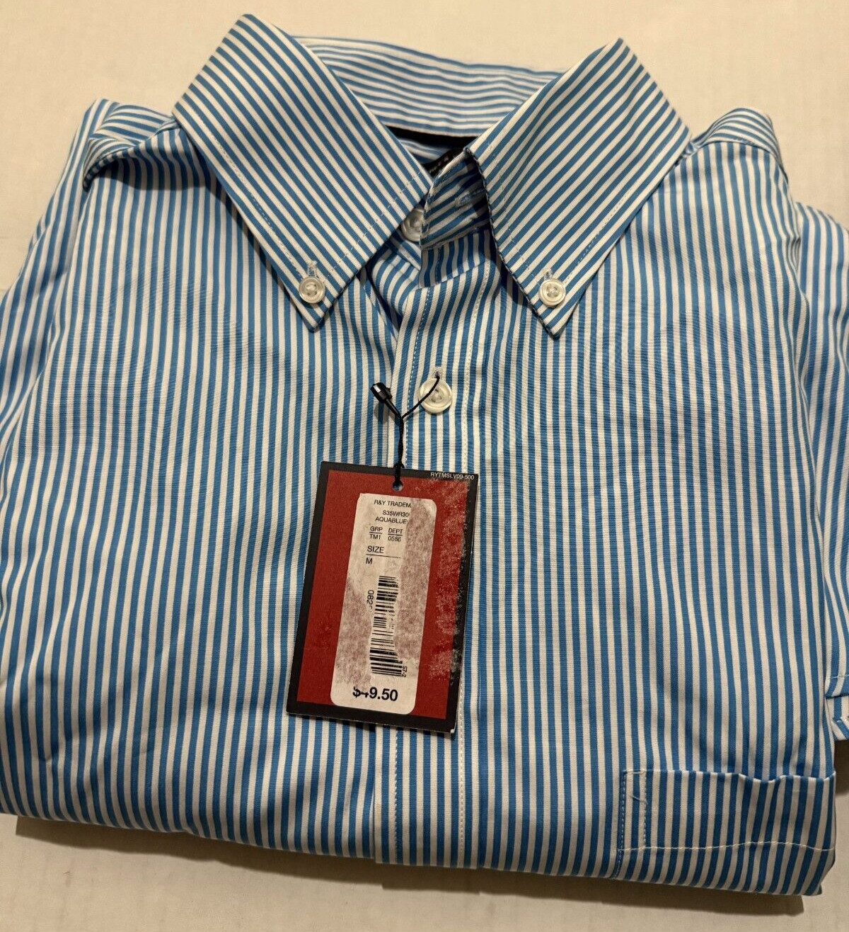 Roundtree & Yorke Trademark Men's Blue Striped Cotton Shirt