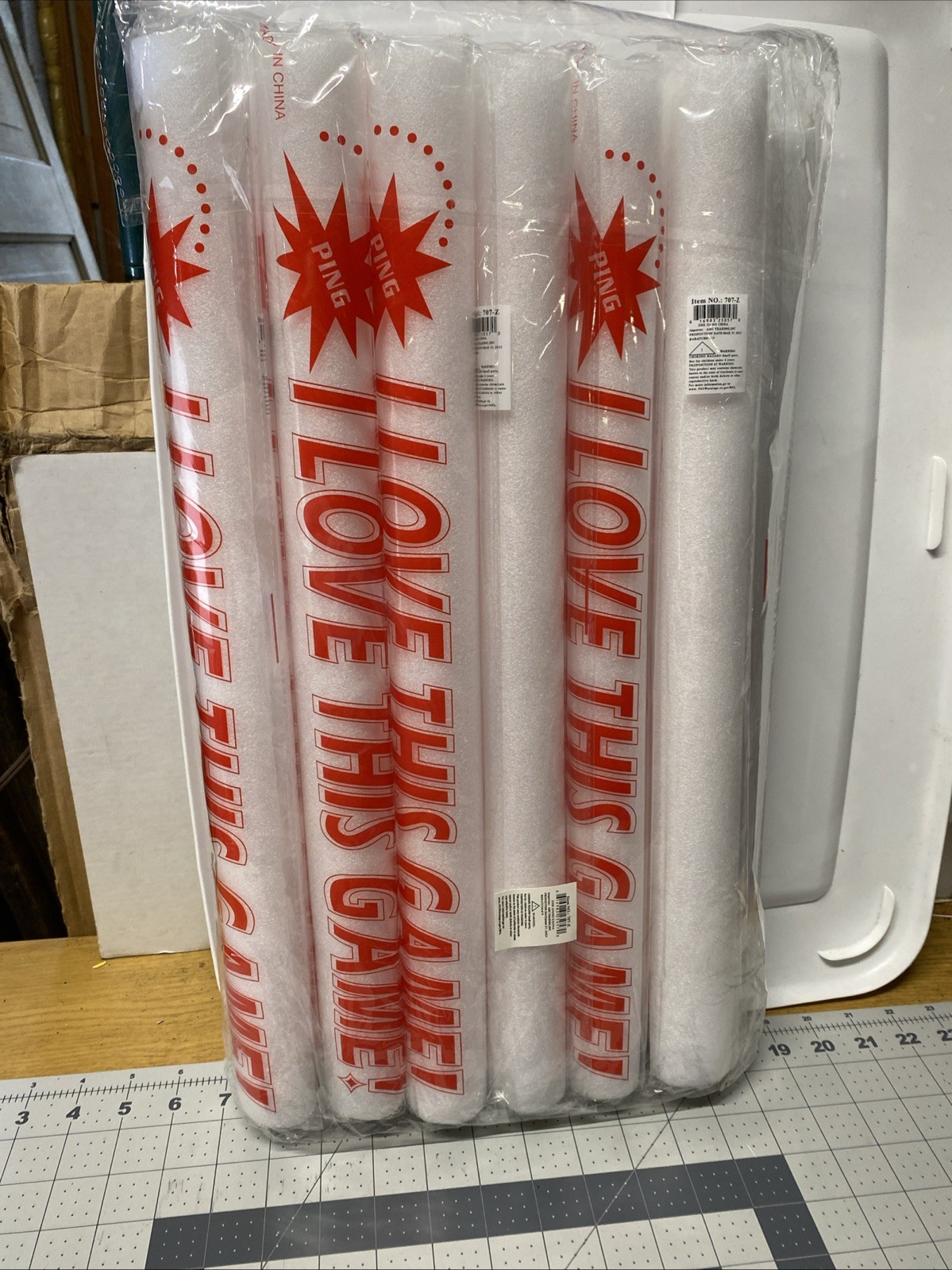 12 LED Light Up Foam Sticks 18” Concert Rally Glow Sticks Party Rave Wands