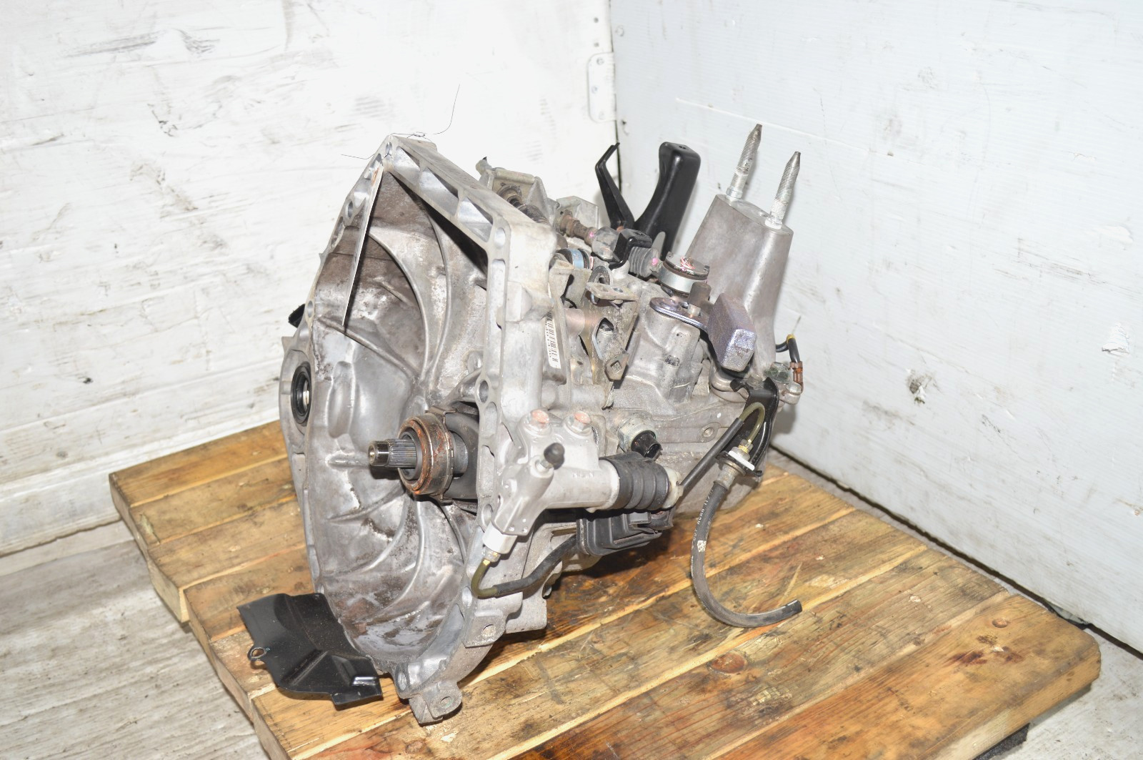 HONDA CIVIC 1.8L 5-SPEED MANUAL TRANSMISSION 06-07-08-09-10-11 JDM R18A.