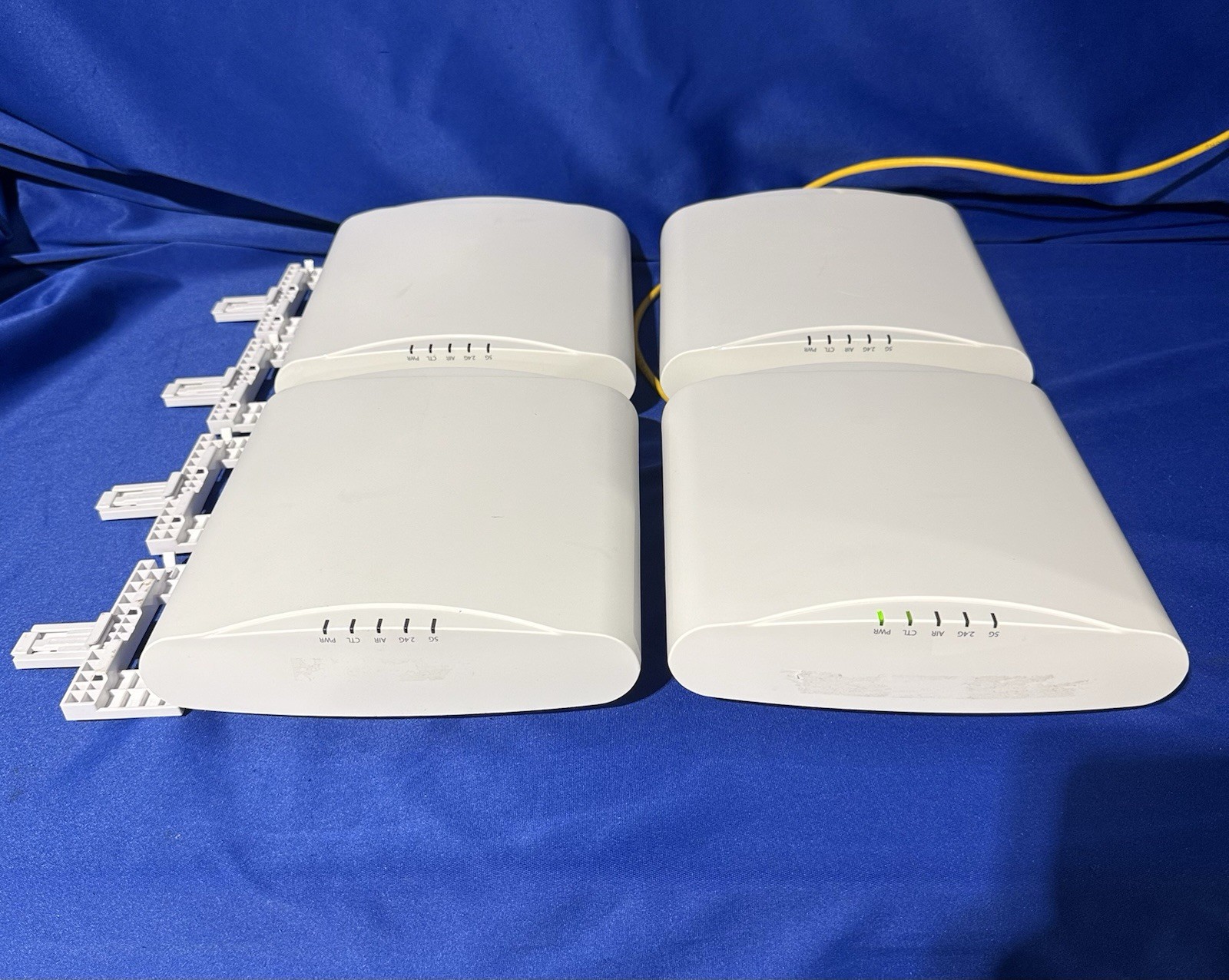 Ruckus R720 Access Point Wi-Fi Wireless w/ Bracket -Lot of 4 -No Cables -Working
