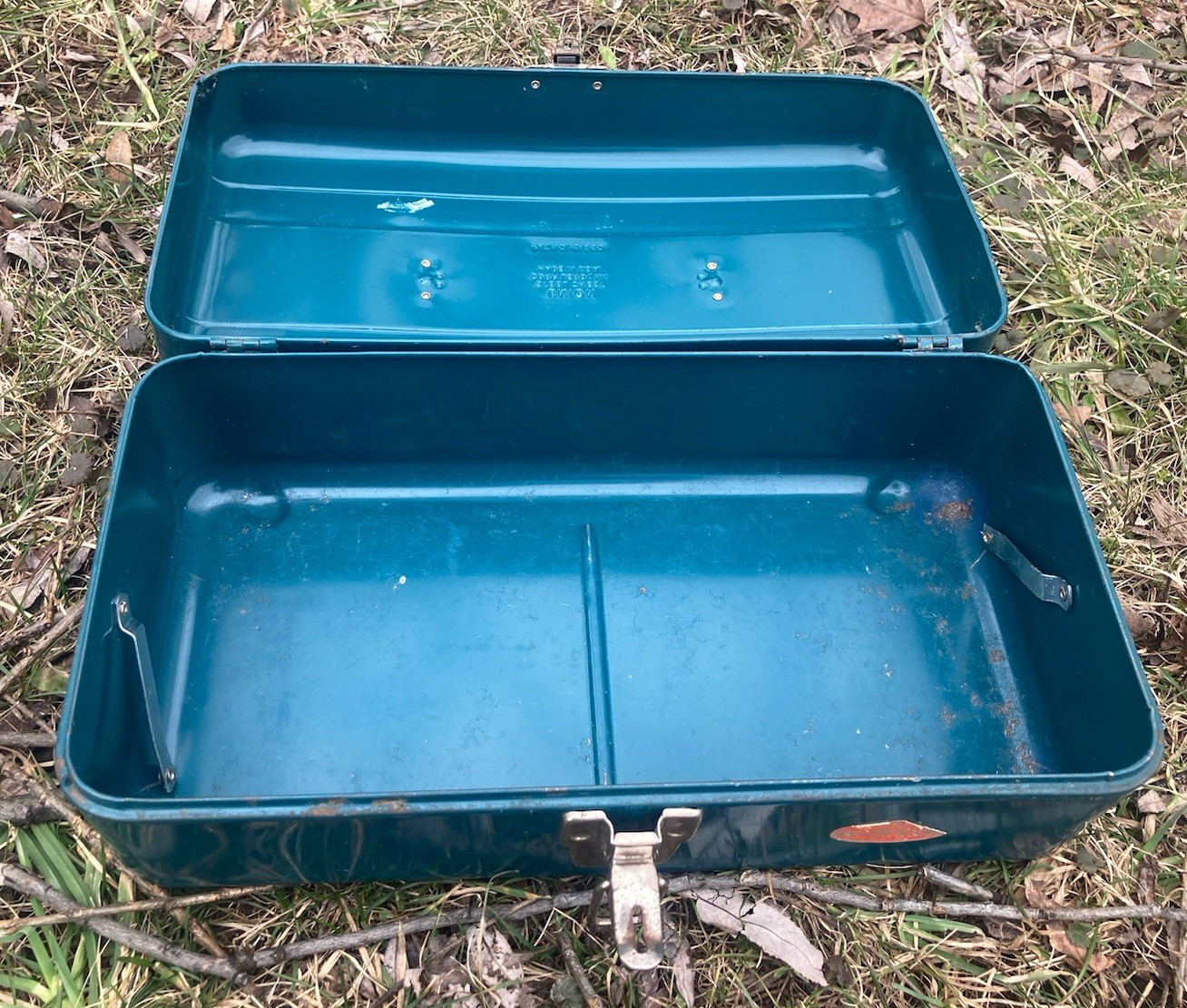 VTG 40’s-60’s Union Steel Chest 5314 Teal White Handle Empty toolbox/tacklebox