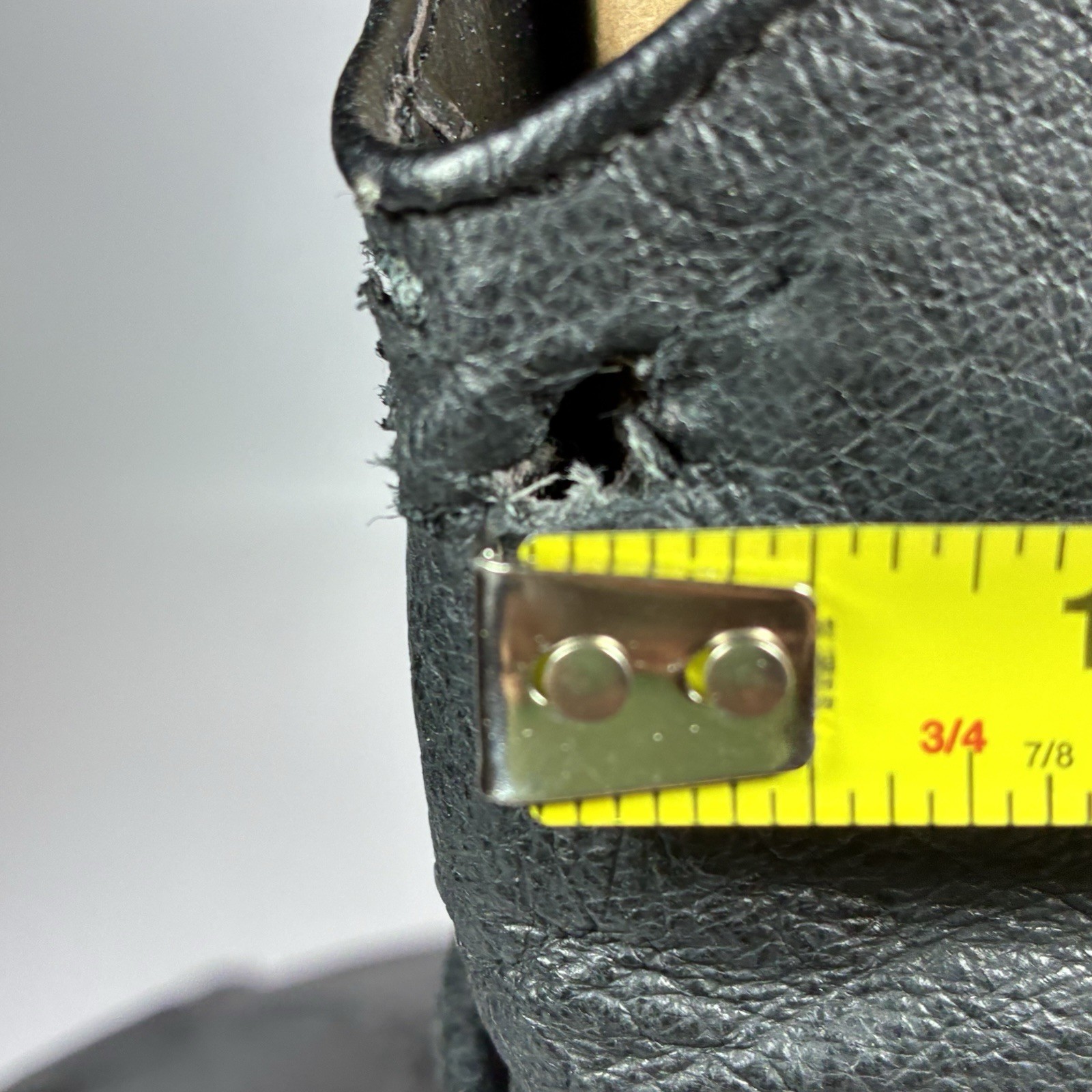 Dingo Wmn 8.5 Olivia DI 522 Pigskin Leather Boot Silver Tone Concho Strap Black