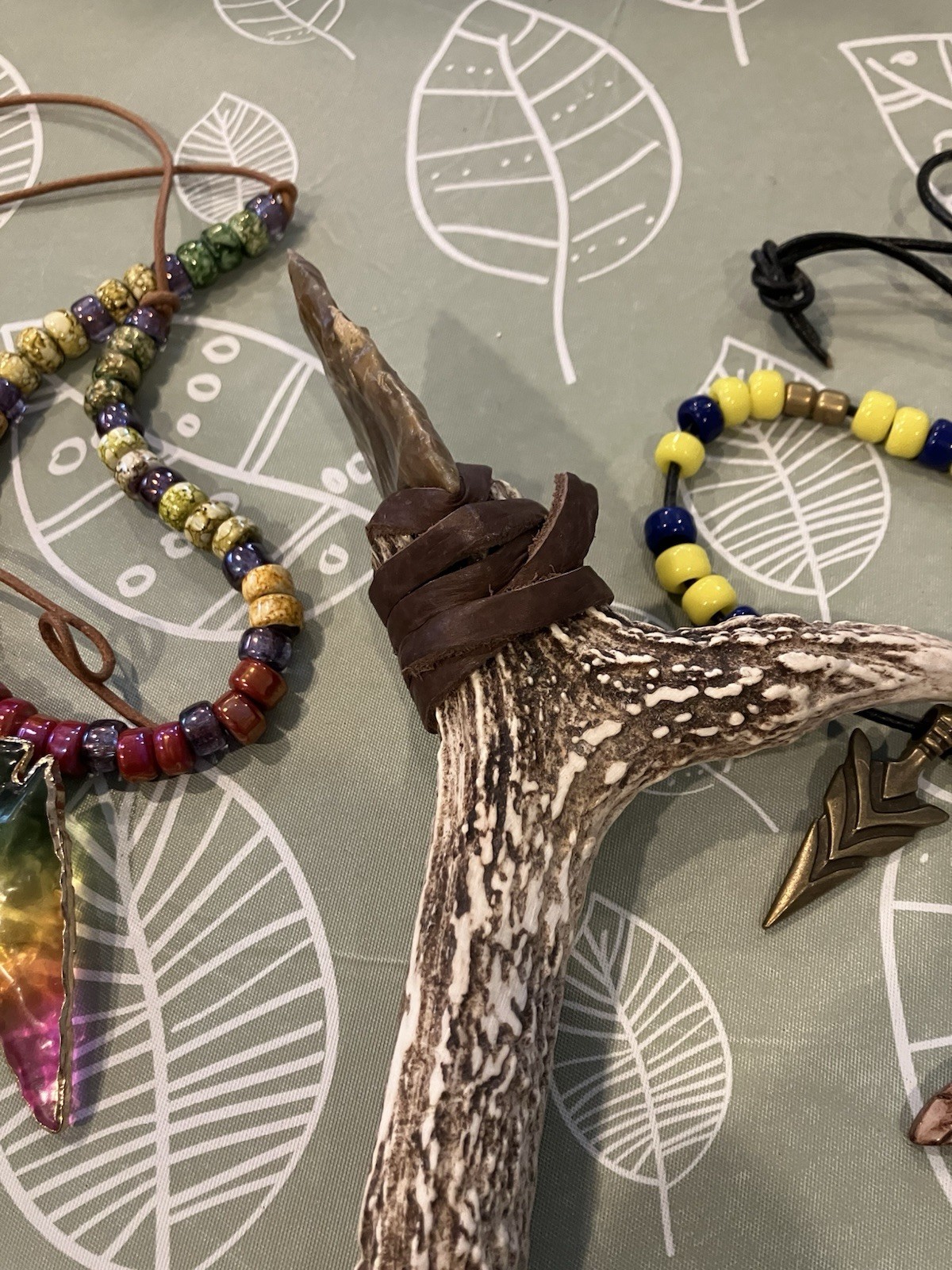 Flint Knapped Stone Arrowhead Blade W/ Antler Handle Knife 8.”inch & EXTRAS