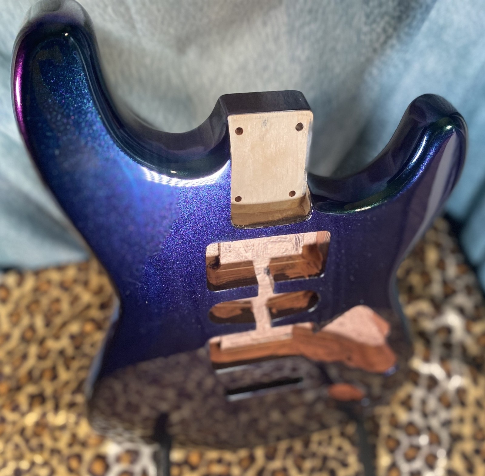 Stunning Chameleon Blue/Teal/Purple Fender Stratocaster HSH Alder Replacemt Body