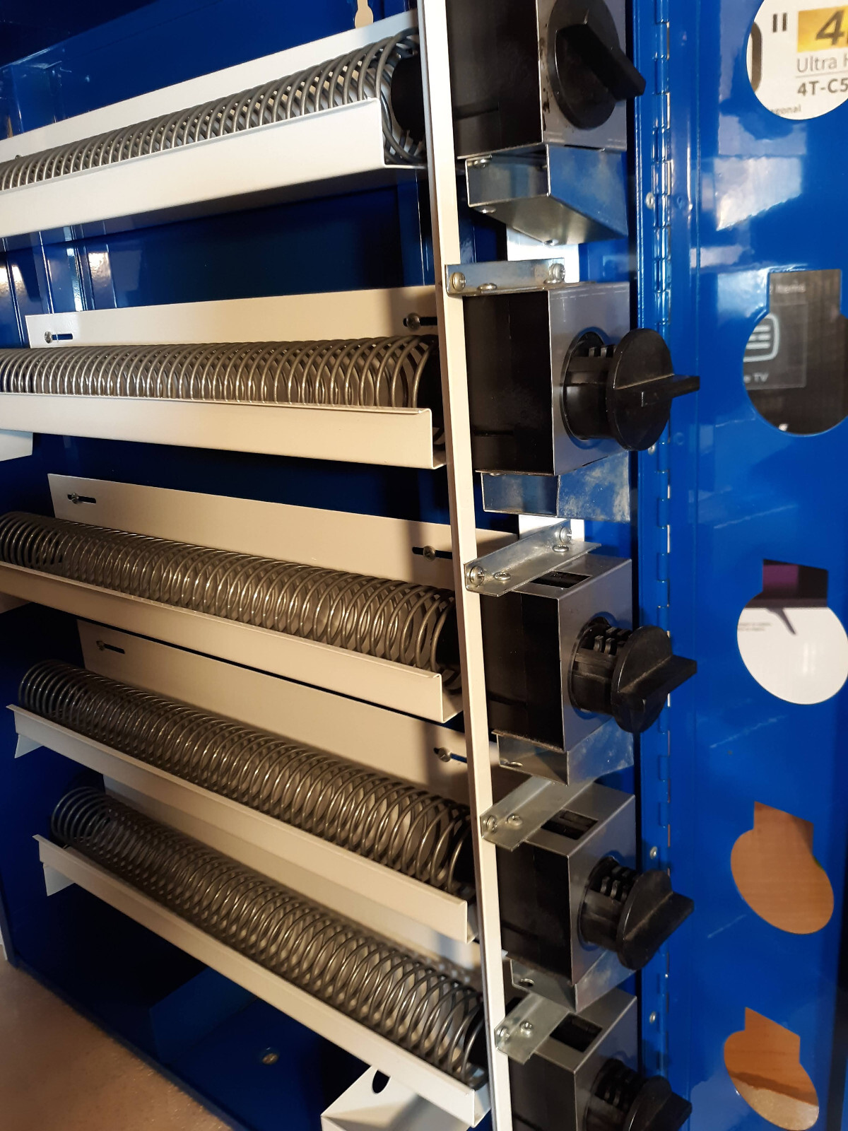 Medicine Vending Machine - Medical supplies - condoms - adjustable pricing