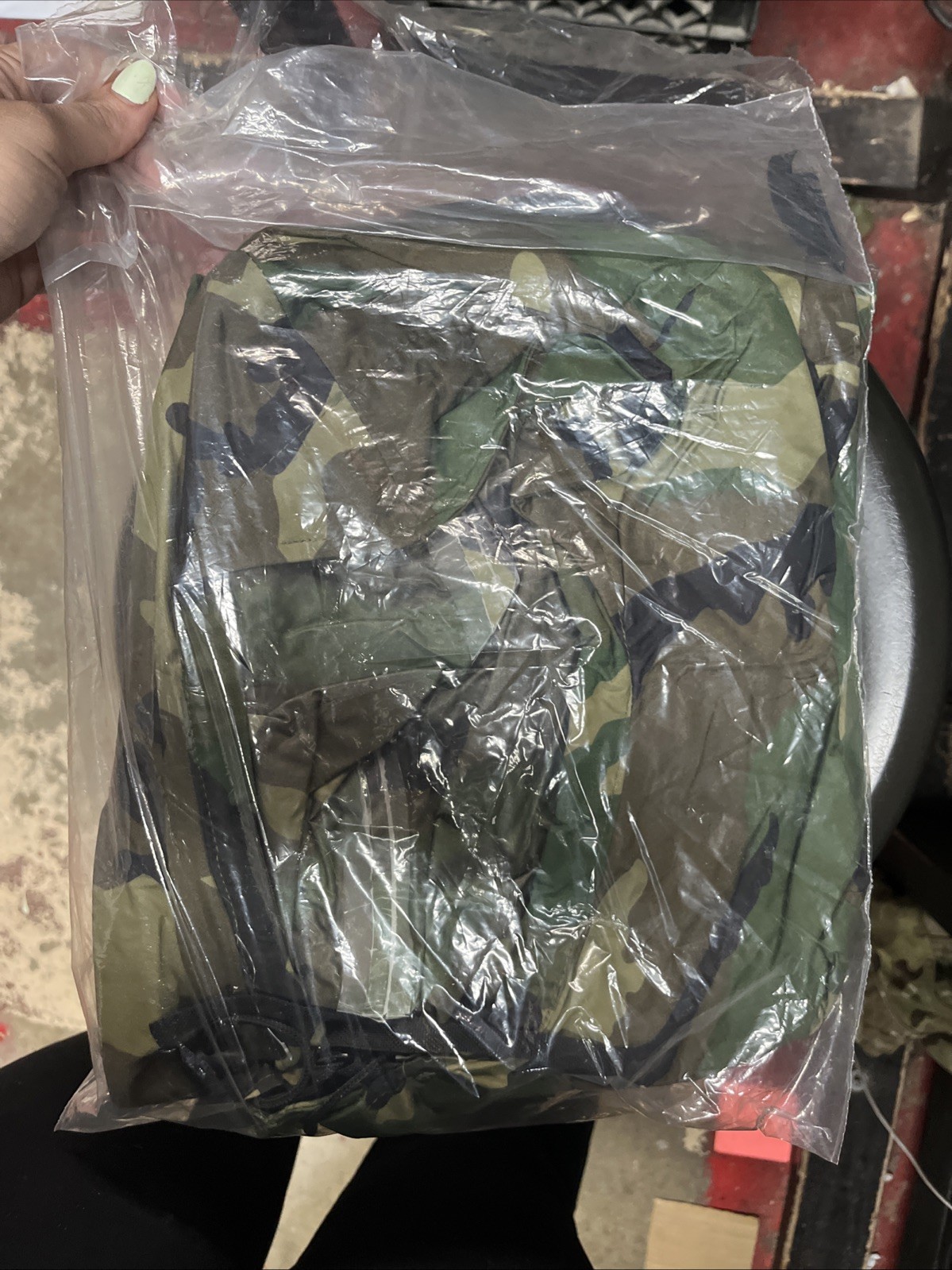 US Army Wet Weather Parka - Woodland - Large - 8405-01-443-9626 - New