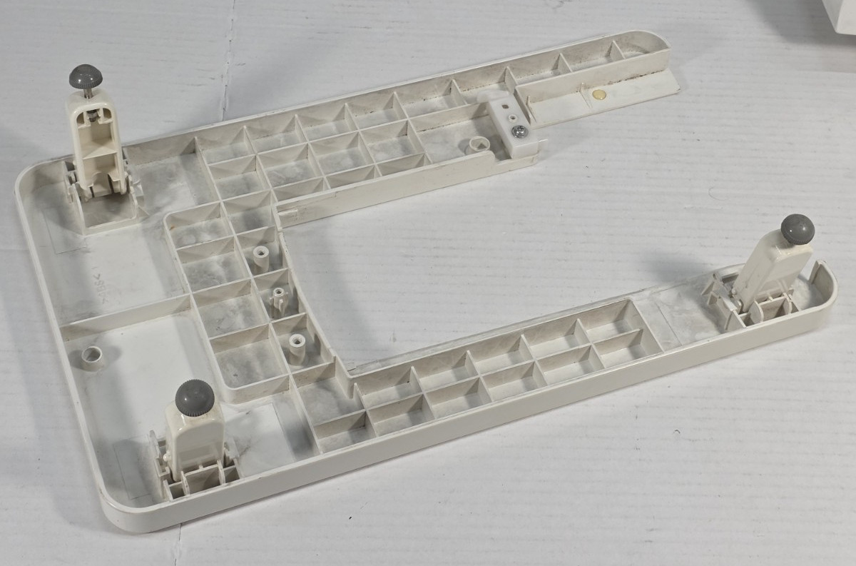 Brother CS-6000i Computerized Sewing Machine w/ Foot Pedal, Power, Cover & more