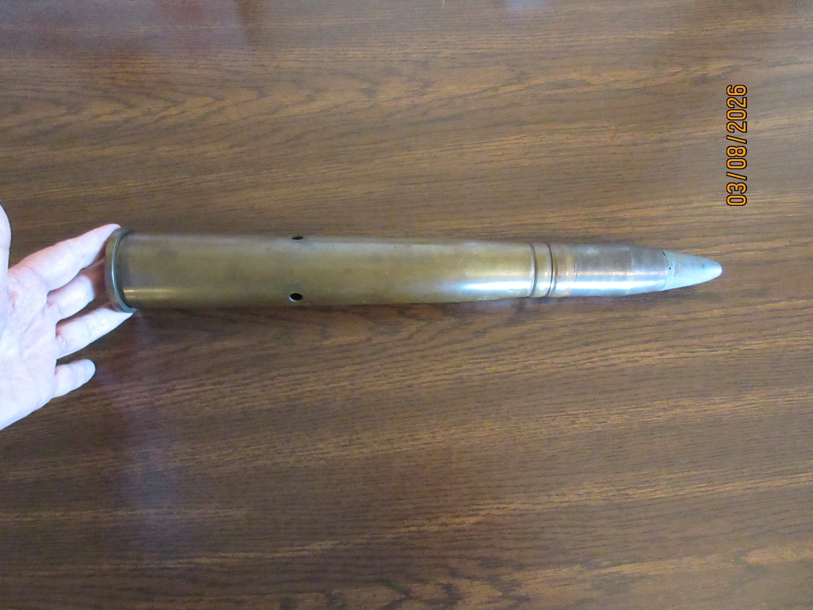WORLD WAR II 40MM MK-1 BRASS SHELL CASING, 17 1/2", 1942