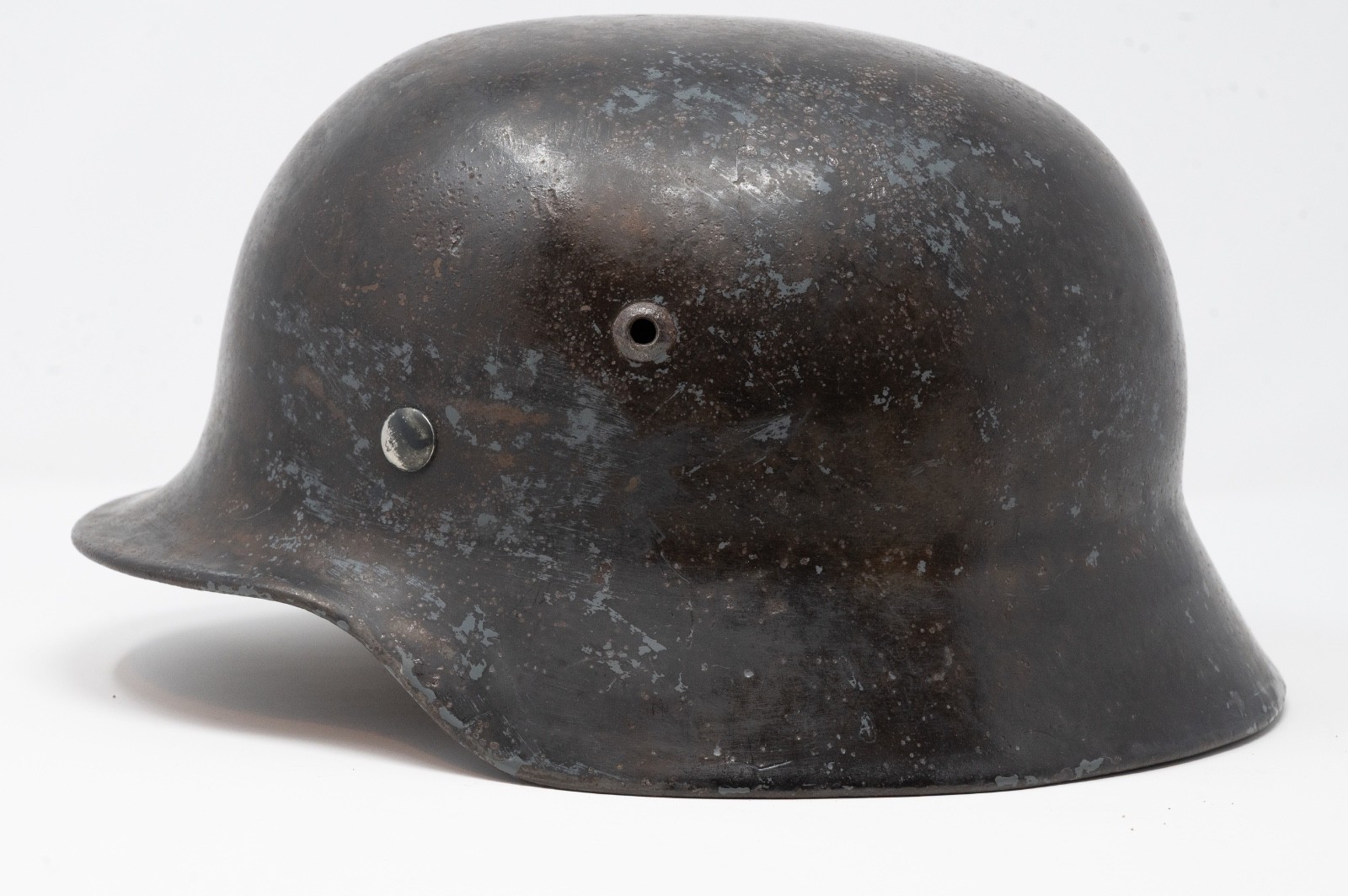 WWII German M35 Luftwaffe Helmet With Reproduction Liner and Chinstrap