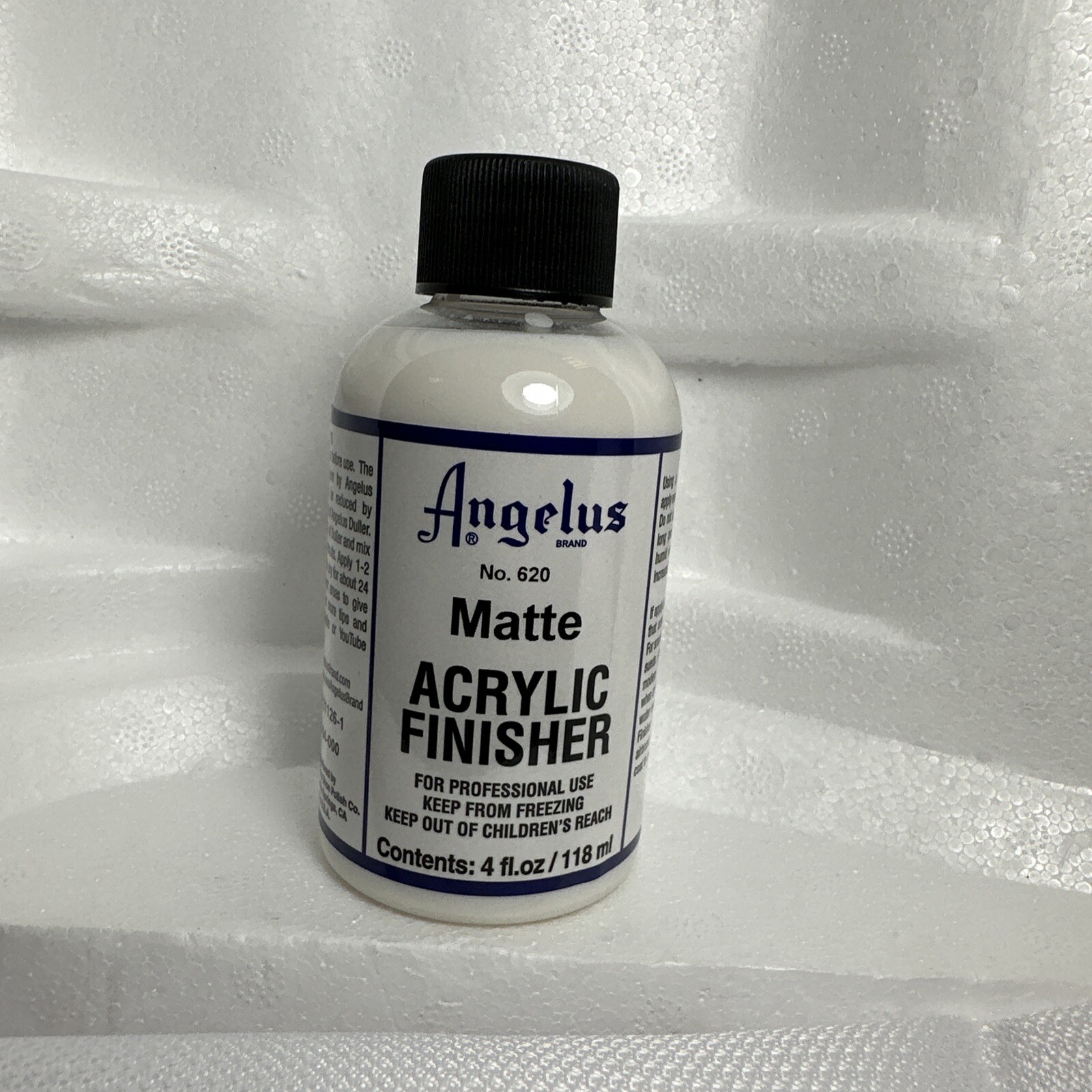 Angelus Brand Acrylic Leather Paint Mate Finisher No. 620 - 4oz