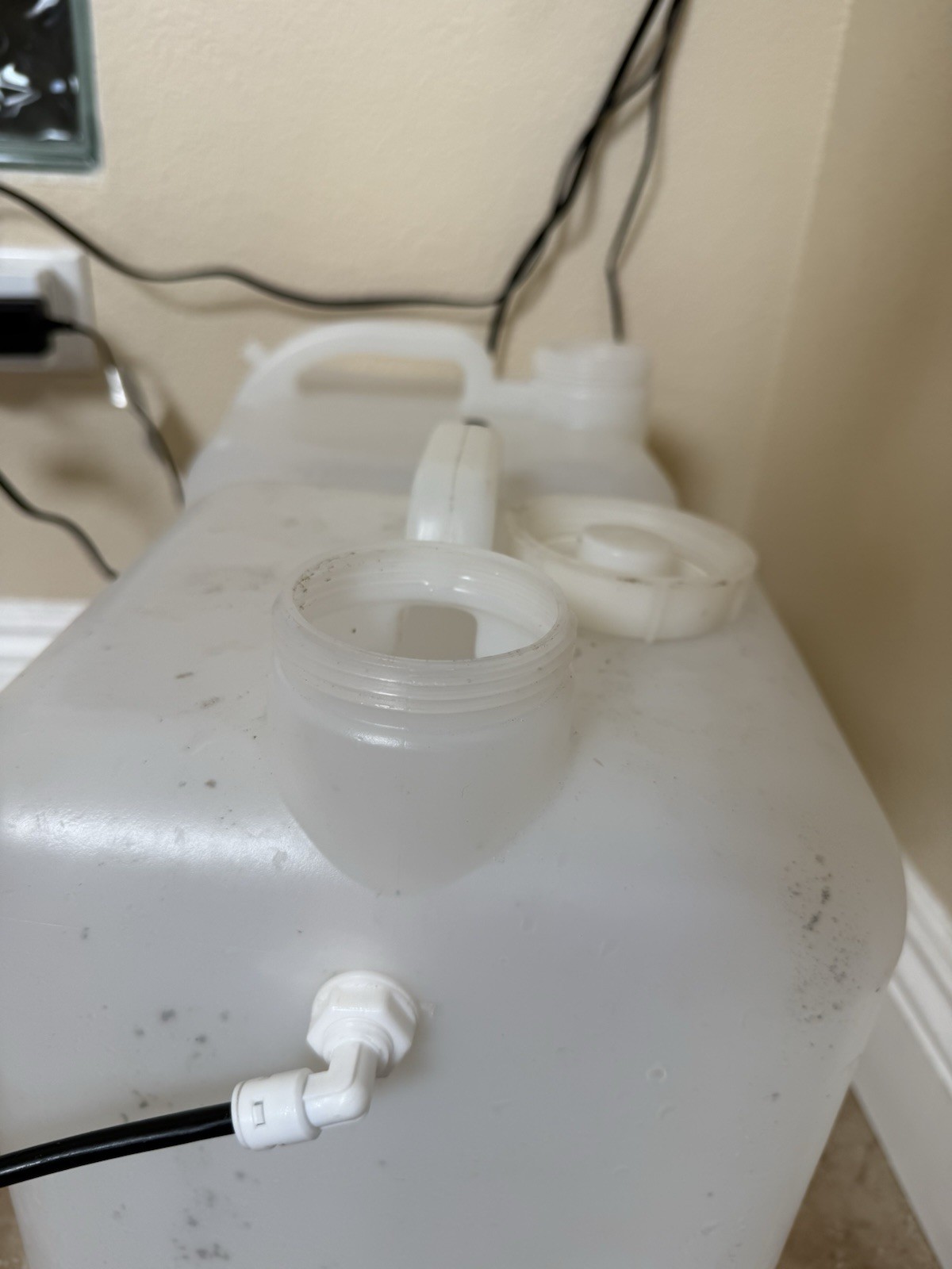 Auto Water Filler Aquarium Tank Water Level Controller Float Valve