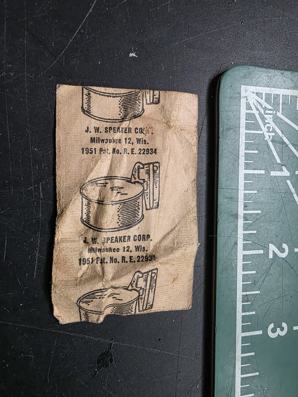 Vintage P38 Military Can Opener 1951 patent sealed & directions J W Speaker Corp