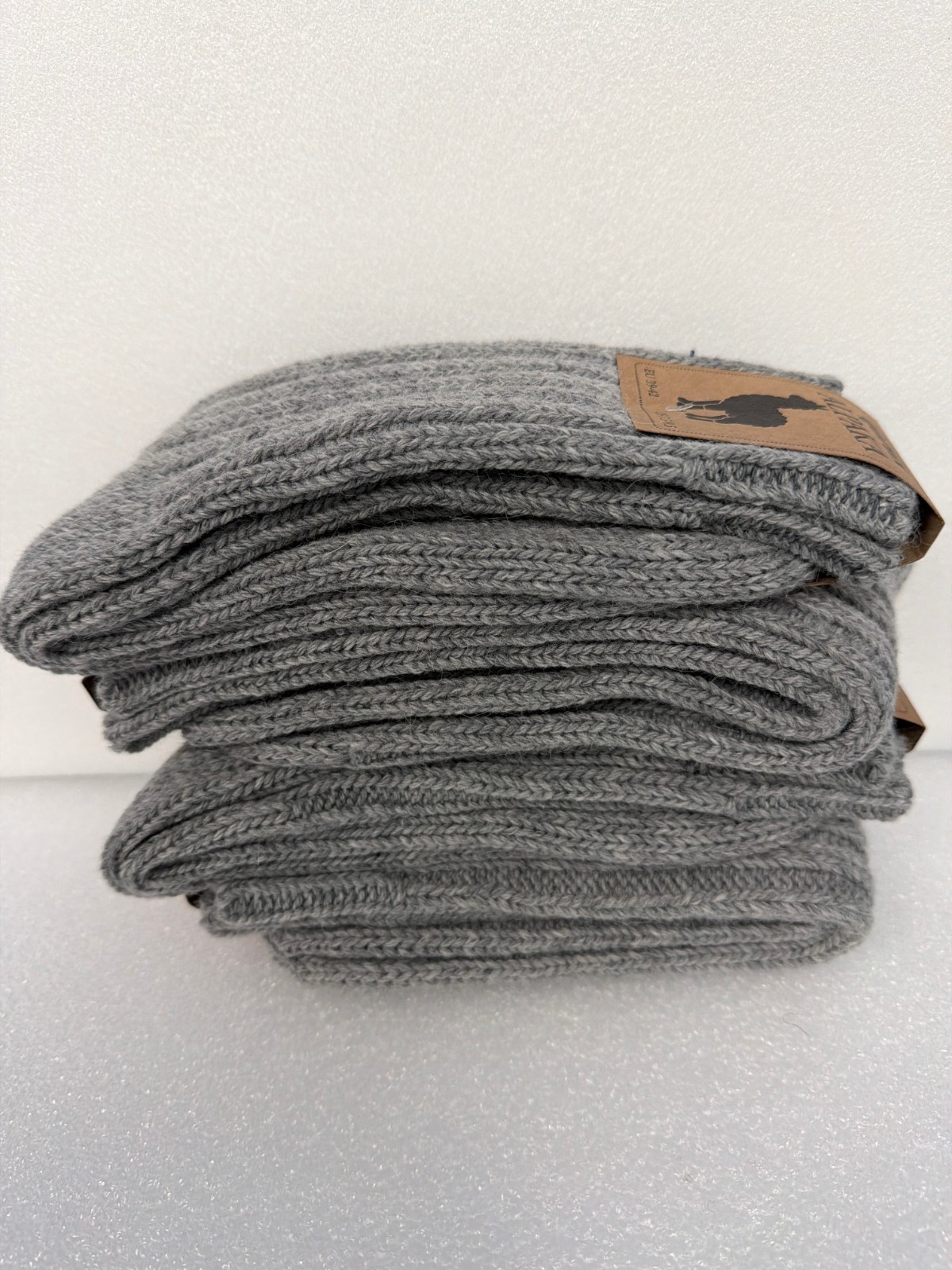 4 Pairs Alpaca wool socks thermal nature winter socks for women &men-Gray