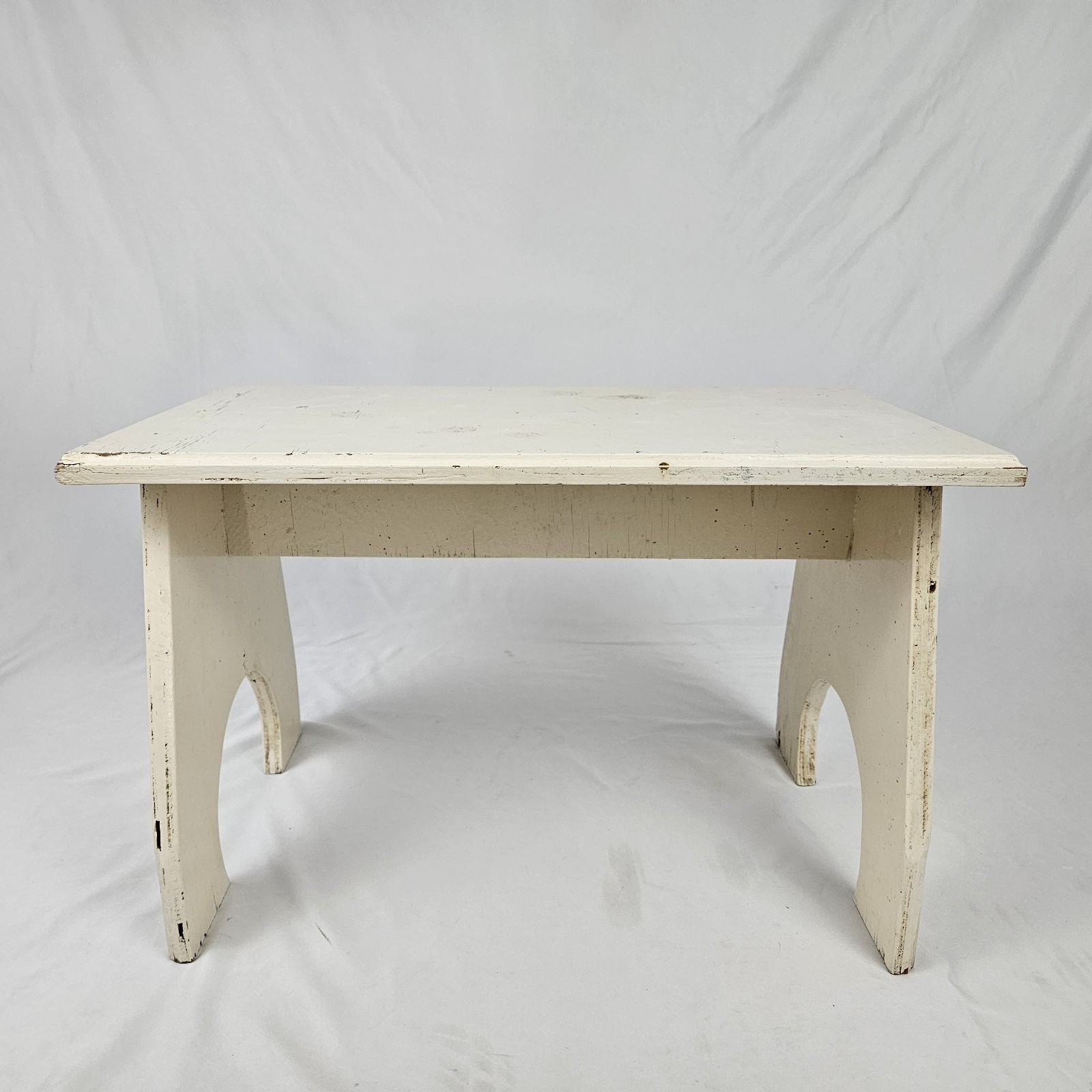 Farmhouse Milking Step Stool Footstool Plant Stand Primitive Painted Wood Vtg