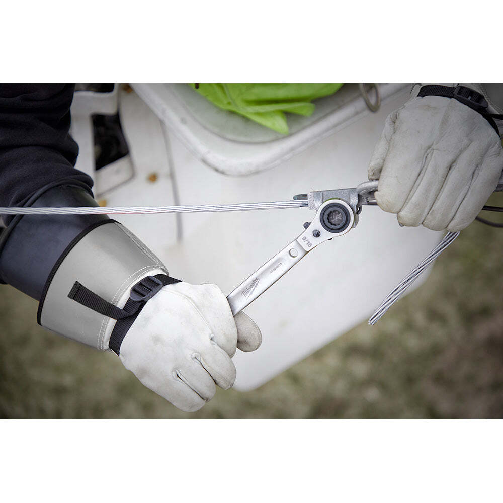 Milwaukee 48-22-9216 Lineman's 5-in-1 Ratcheting Wrench