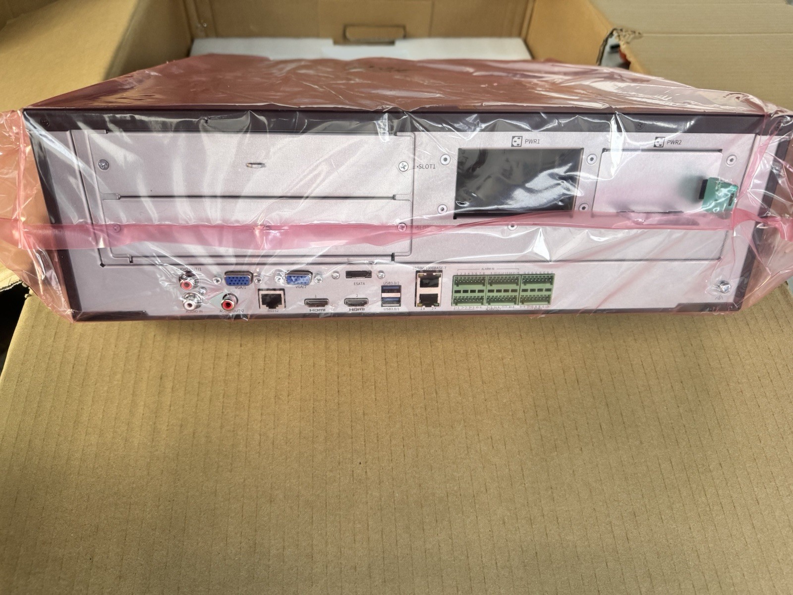 Uniview Tech 64 Channel NVR, NR6416x