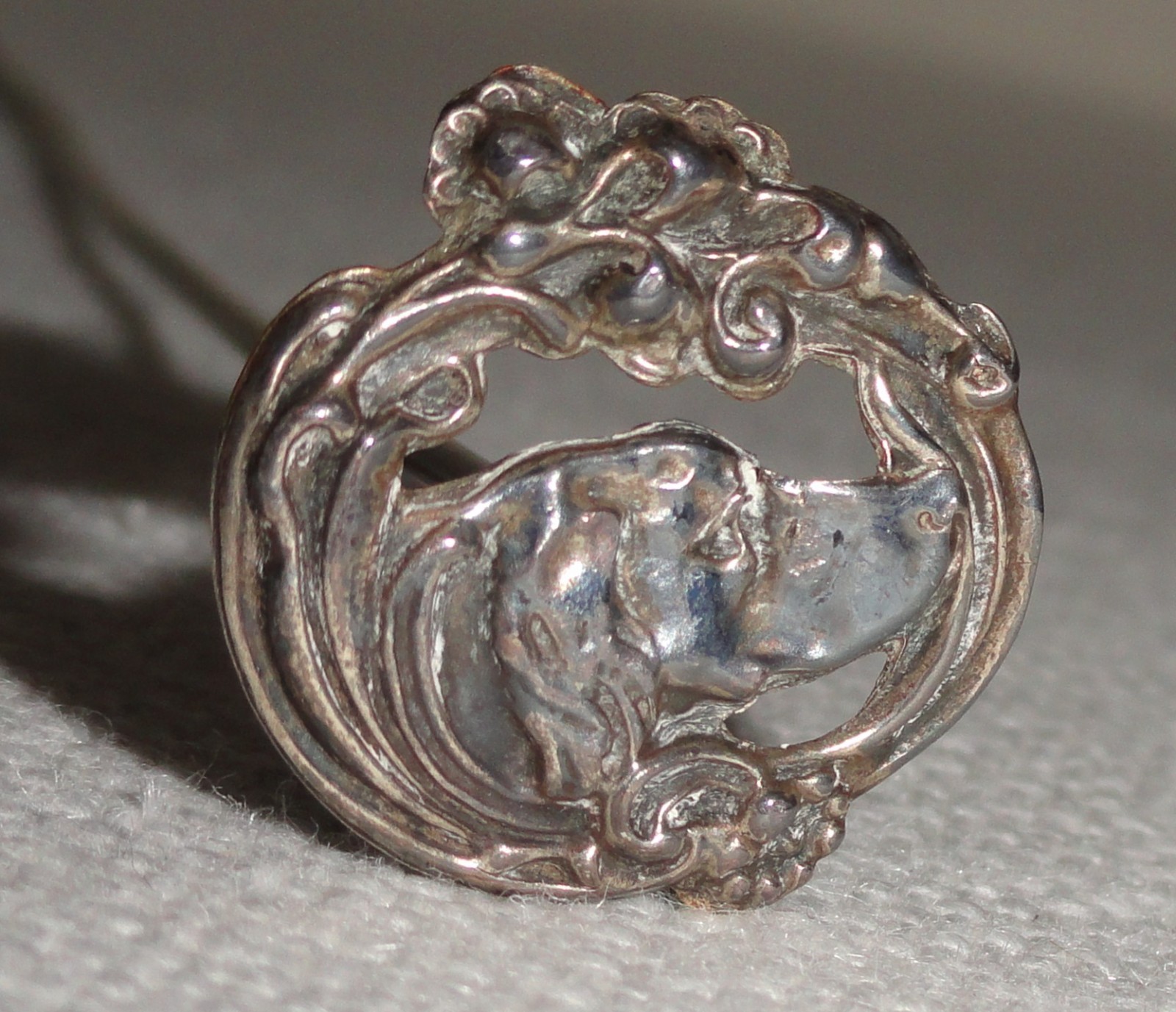 Art Nouveau Hatpin ~ Rare Sterling Silver Dog ~ Retriever ~ Labrador Golden Pup