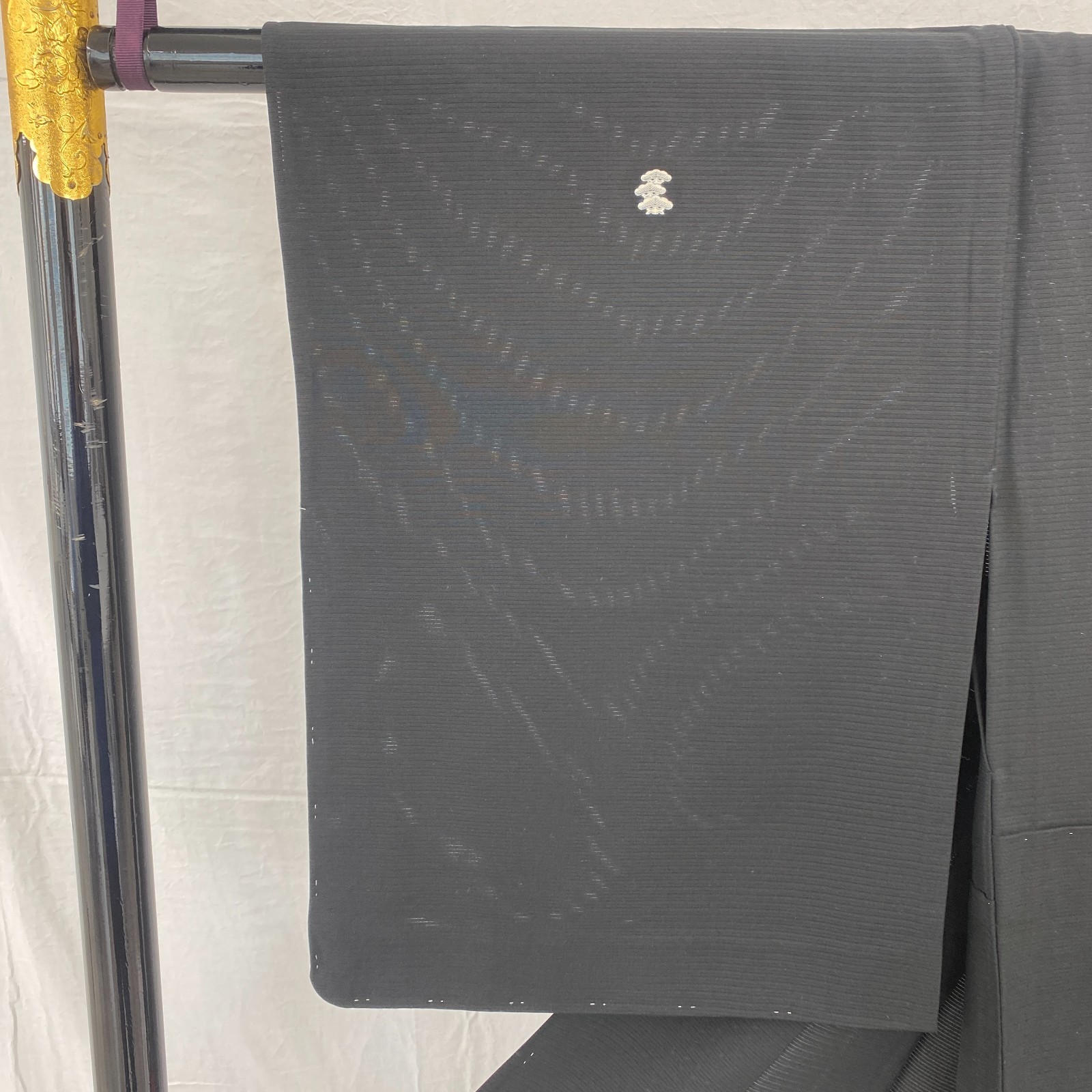 Japanese Vintage Kimono Silk Black Tomesode No Lining Family crest Length 64 in